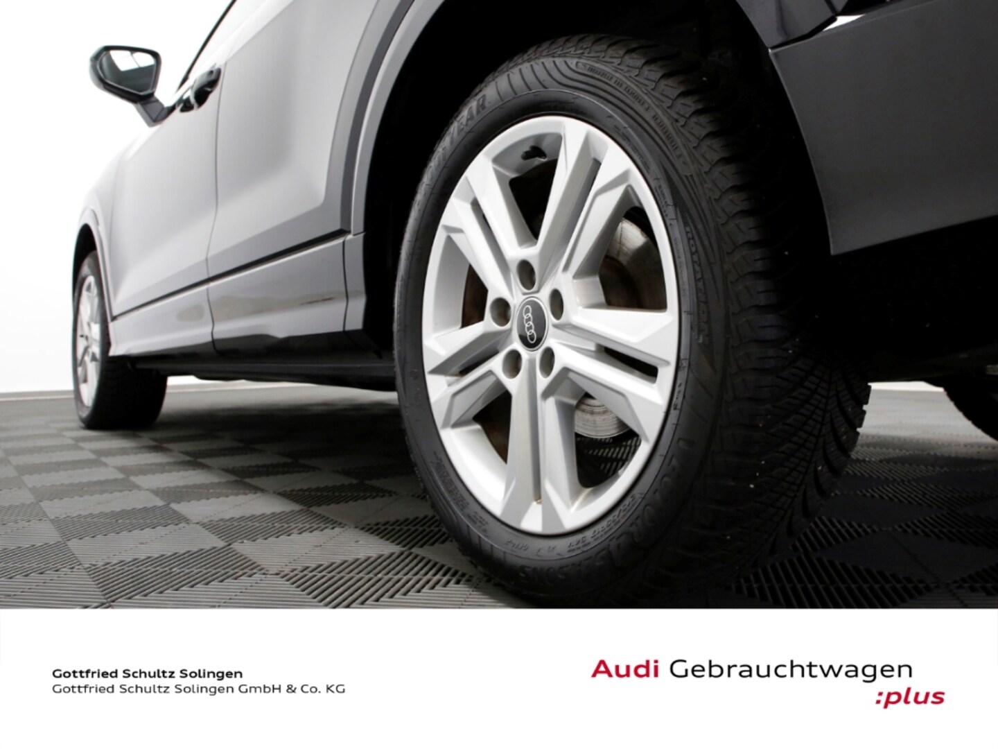 Bild über Audi Q2 advanced 35 TFSI S tronic - für weitere Informationen kontaktieren Sie den Audi Partner