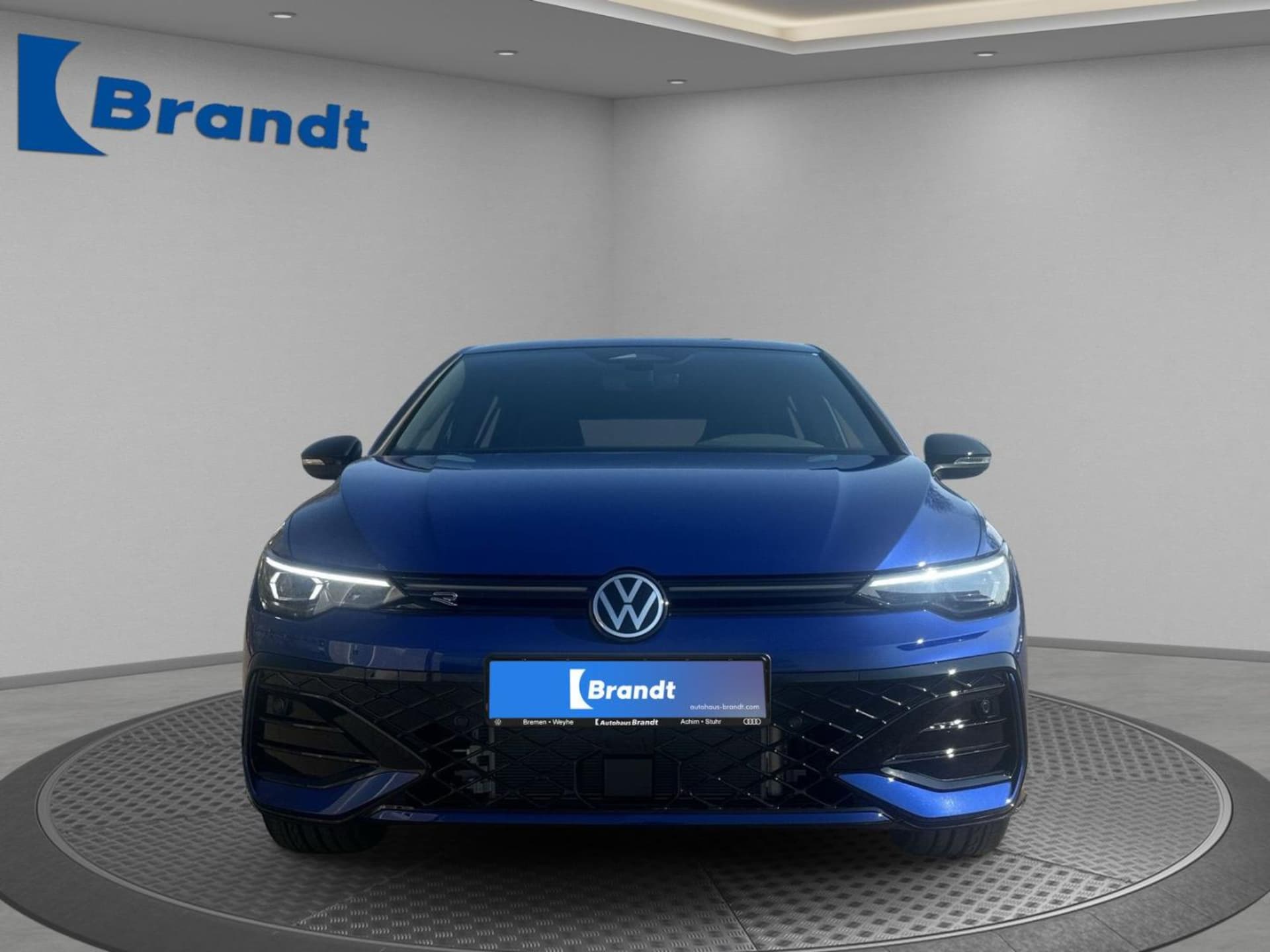 Volkswagen Golf R-Line
