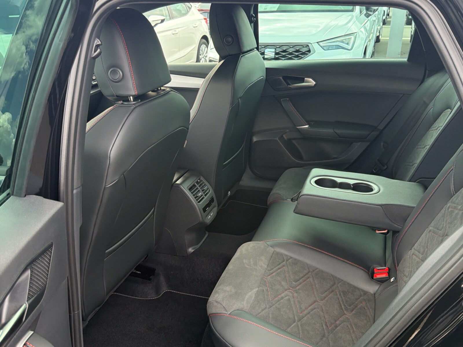 SEAT Leon Sportstourer – Bild 11