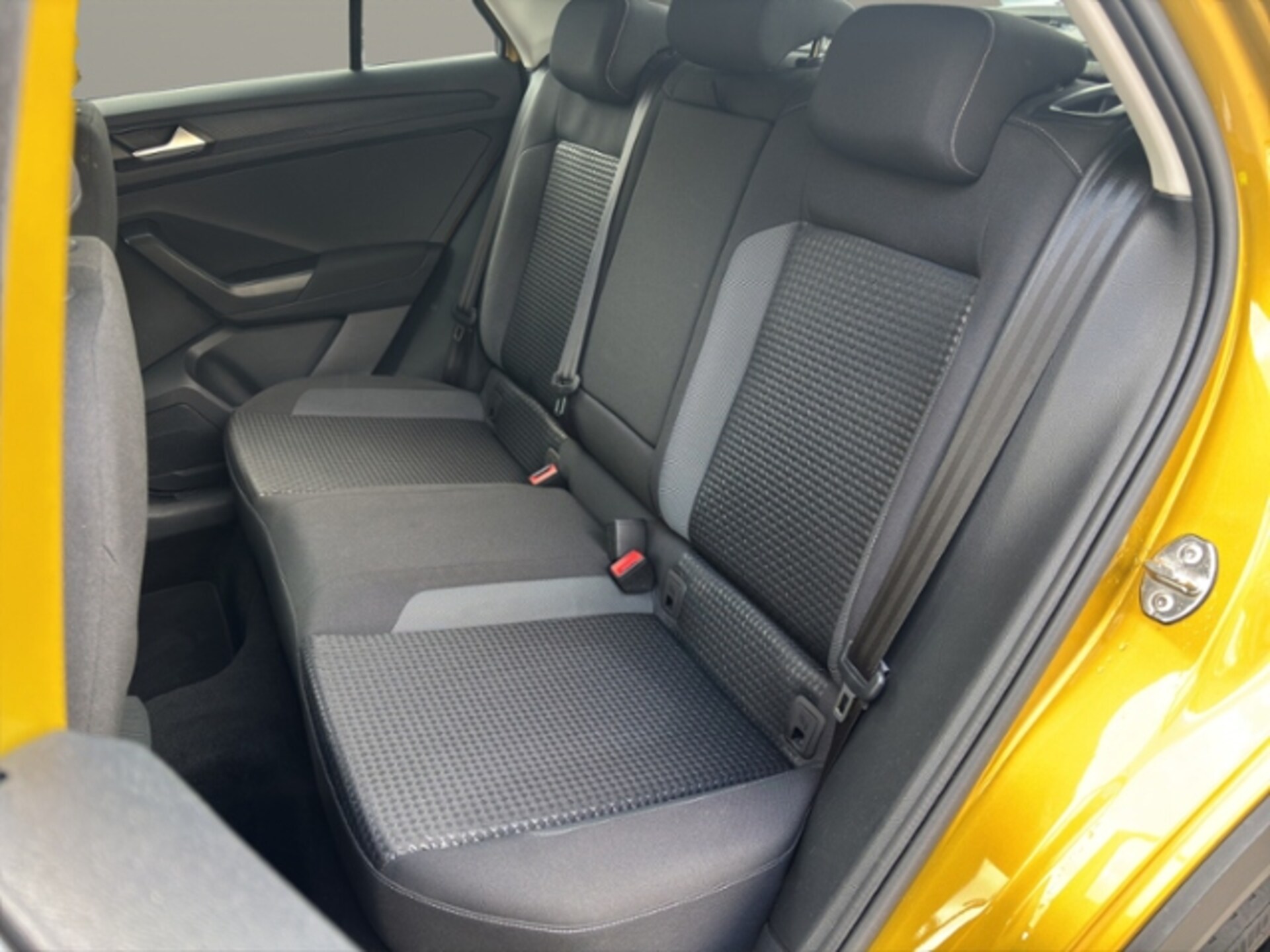 Volkswagen T-Roc Active