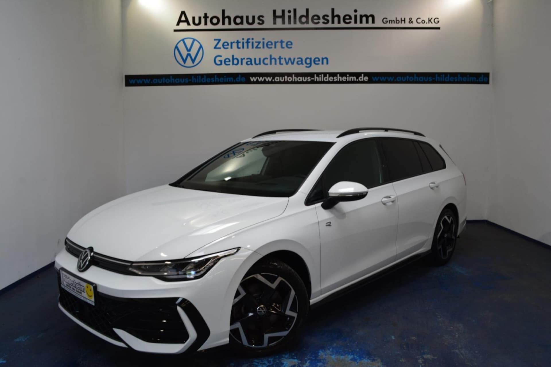 Volkswagen Golf Variant R-Line