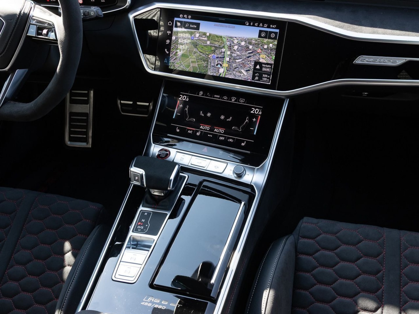 Bild über Audi RS 6 Avant performance quattro tiptronic - für weitere Informationen kontaktieren Sie den Audi Partner