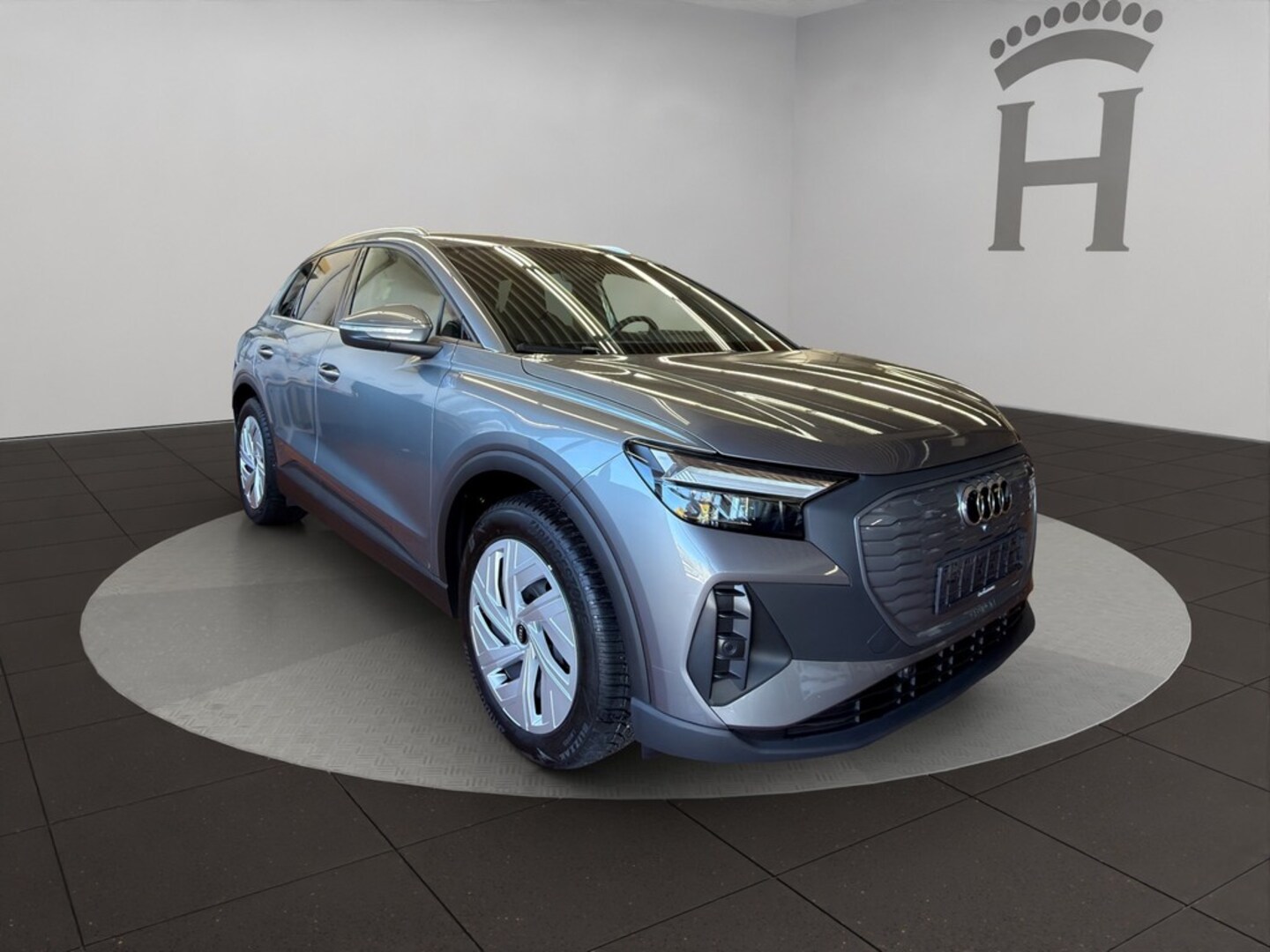 Bild über Audi Q4 e-tron 40 e-tron - für weitere Informationen kontaktieren Sie den Audi Partner