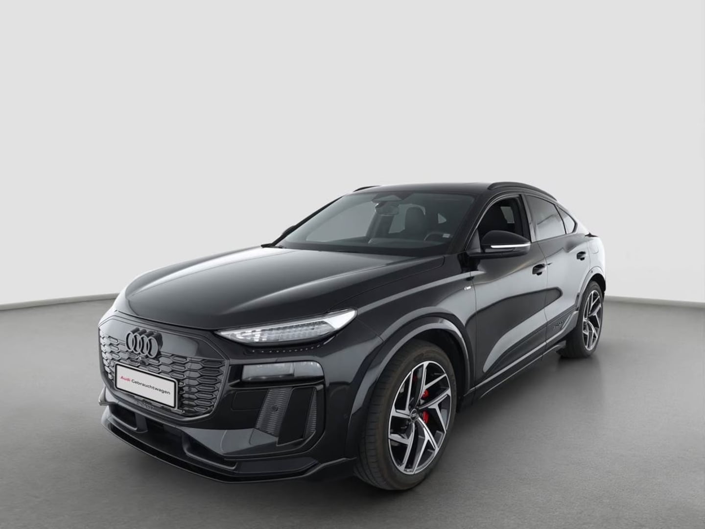 Bild über Audi Q6 Sportback e-tron e-tron performance - für weitere Informationen kontaktieren Sie den Audi Partner