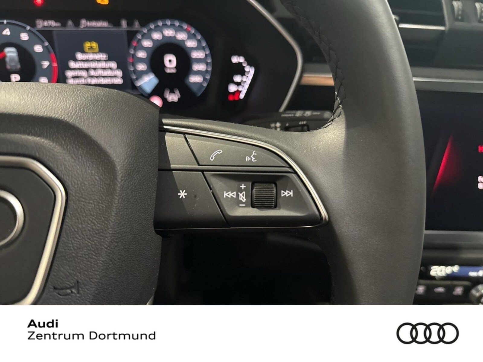 Audi Q3 – Bild 12