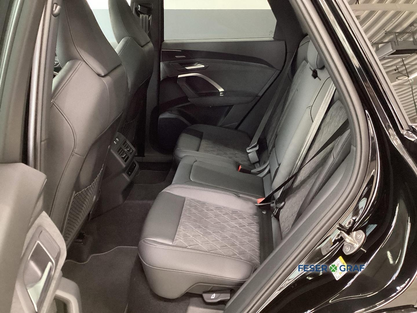 Bild über Audi Q5 SUV TFSI quattro 200 kW S tronic - für weitere Informationen kontaktieren Sie den Audi Partner