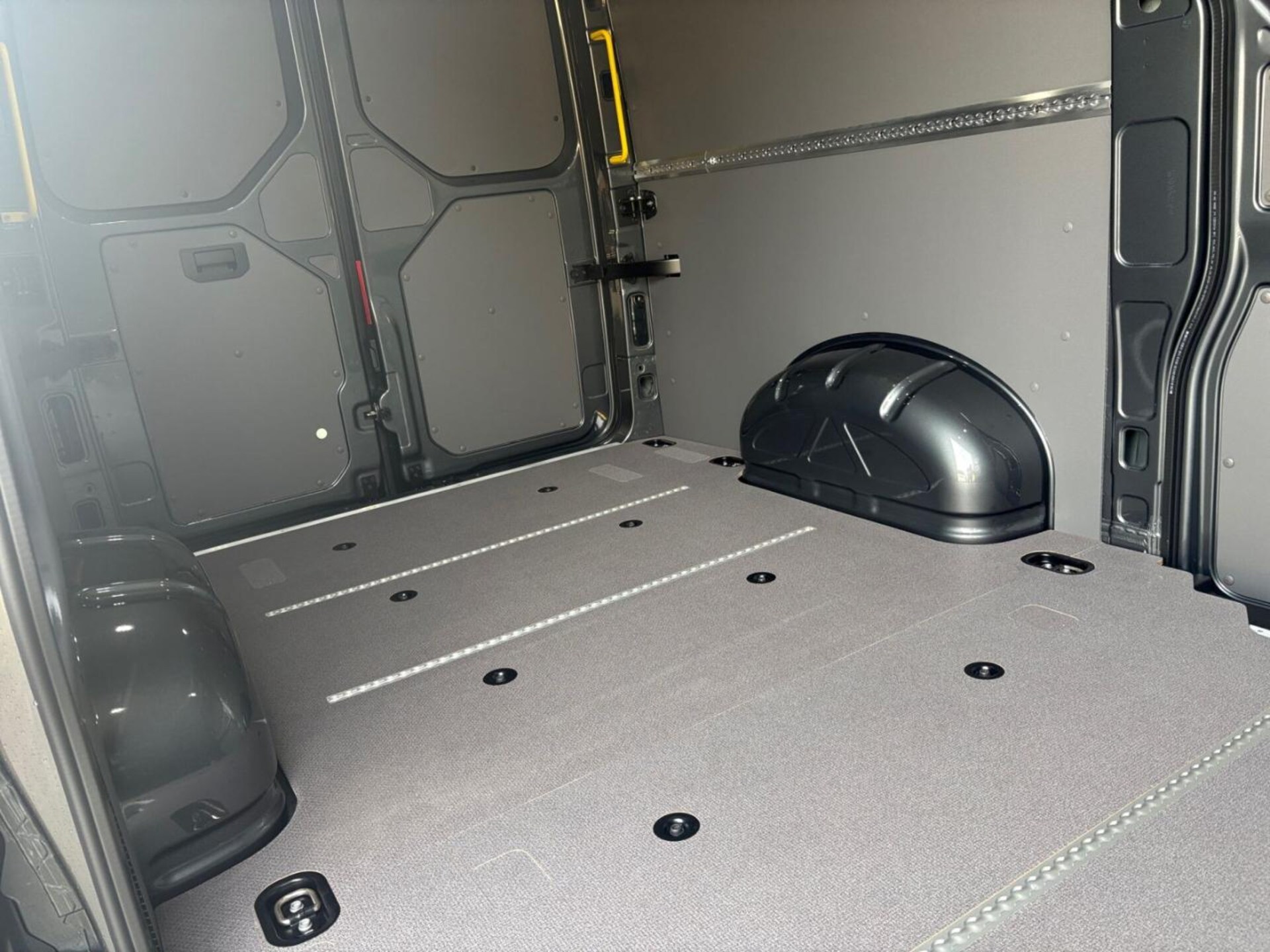 Volkswagen Crafter Kasten mittlerer Radstand