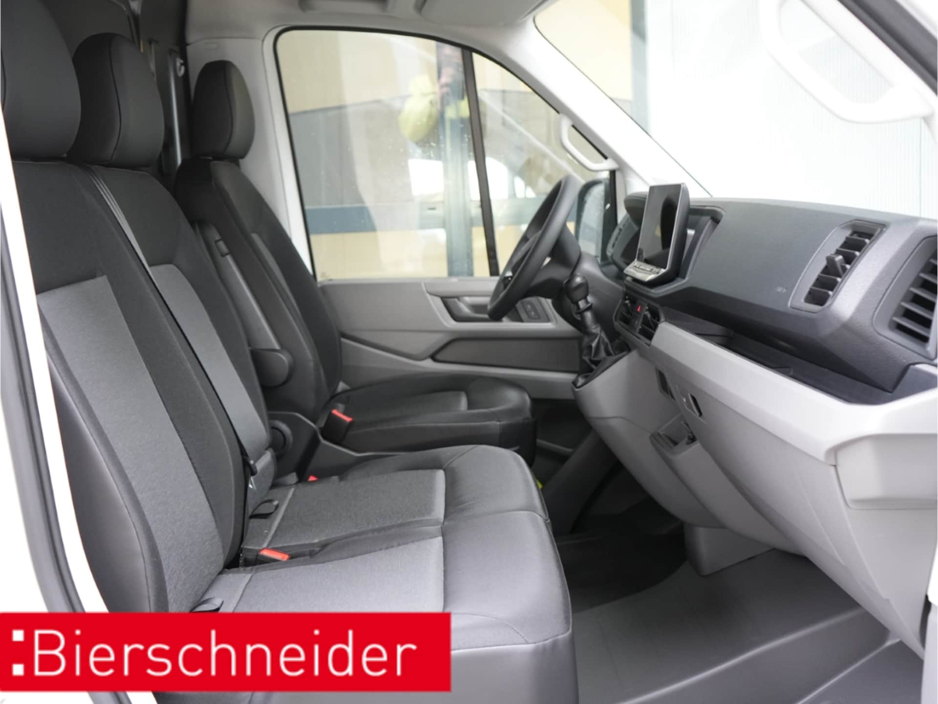 Volkswagen Crafter Kasten langer Radstand