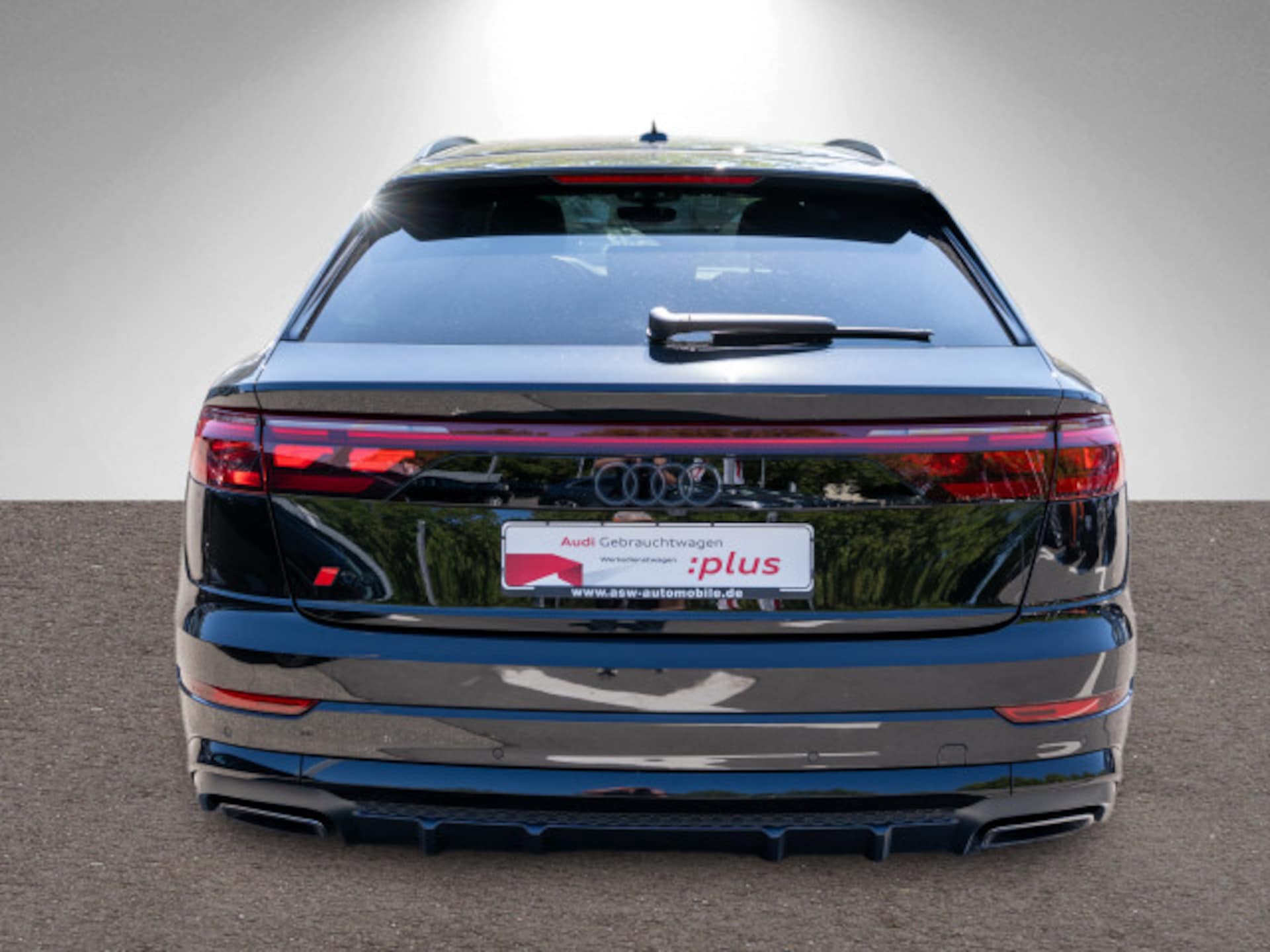 Audi Q8 SUV