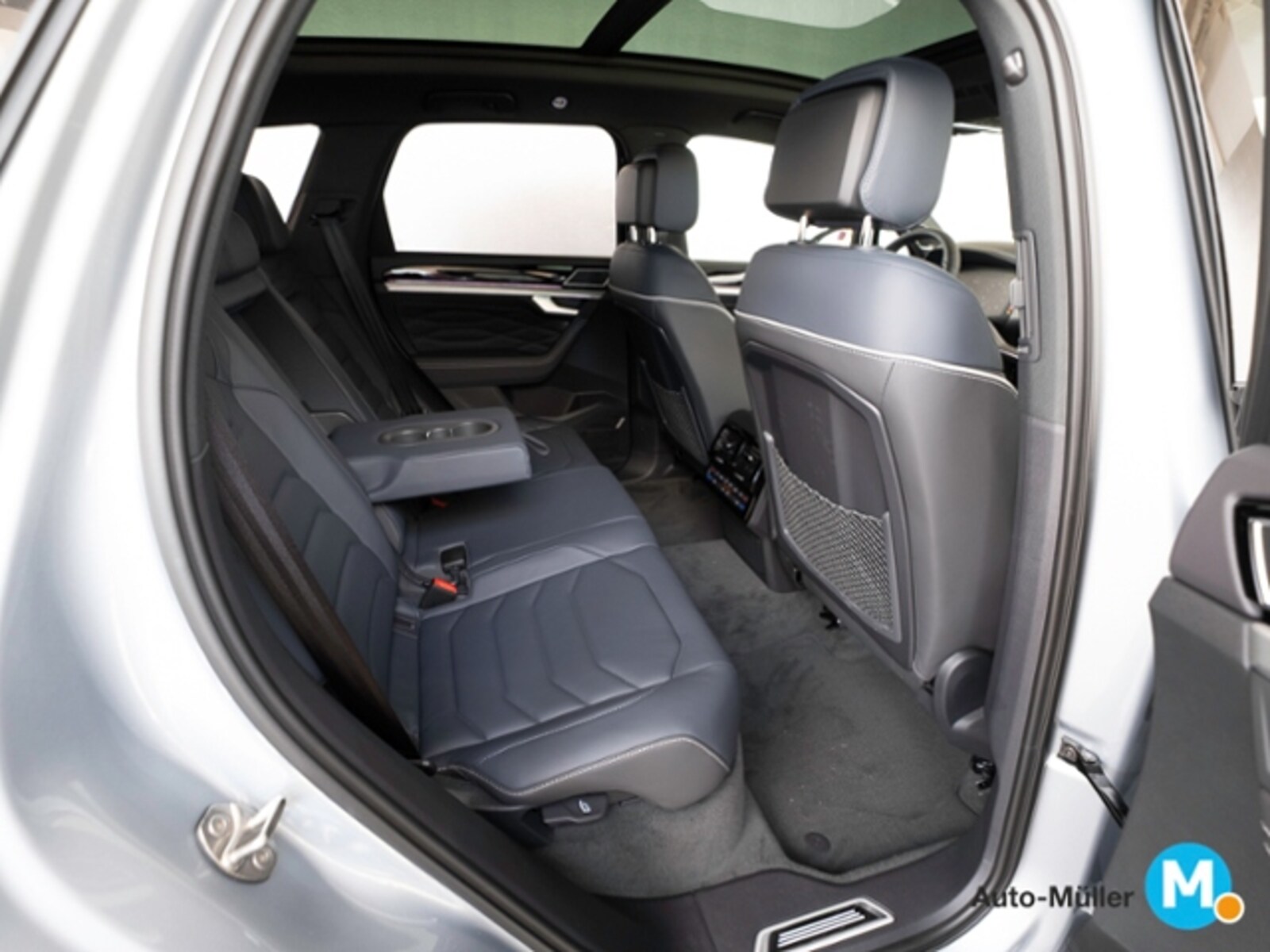 Volkswagen Touareg – Bild 13