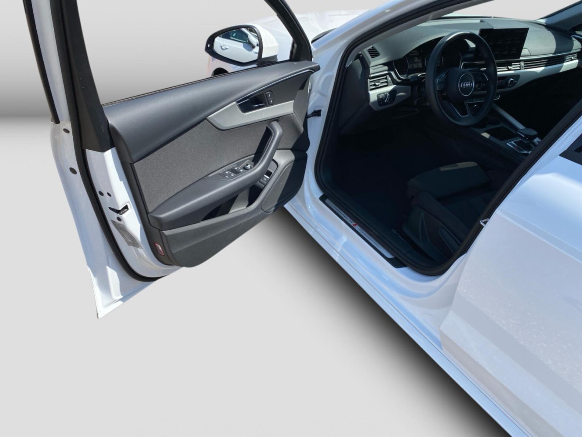 Audi A4 Limousine S line