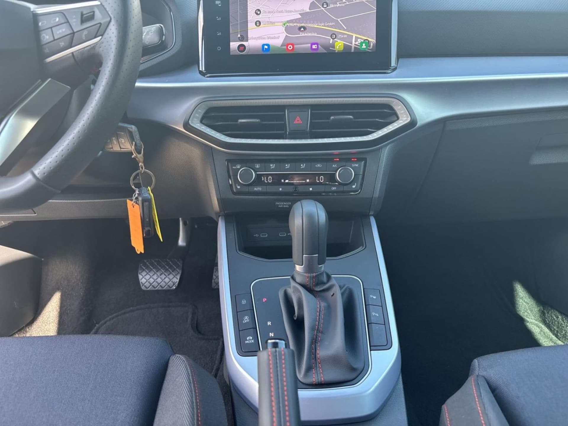SEAT Arona FR