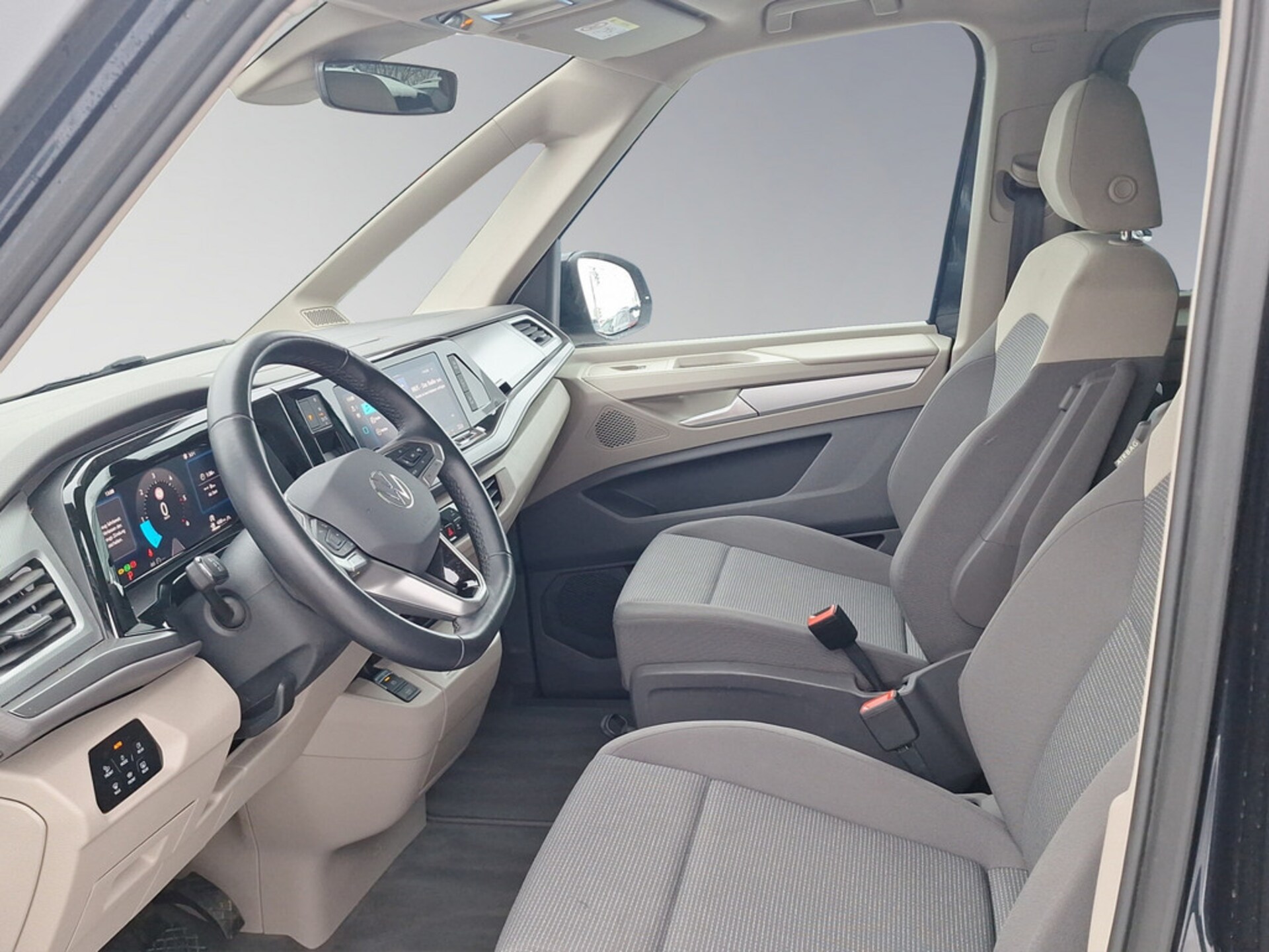 Volkswagen Multivan Basis-Modell