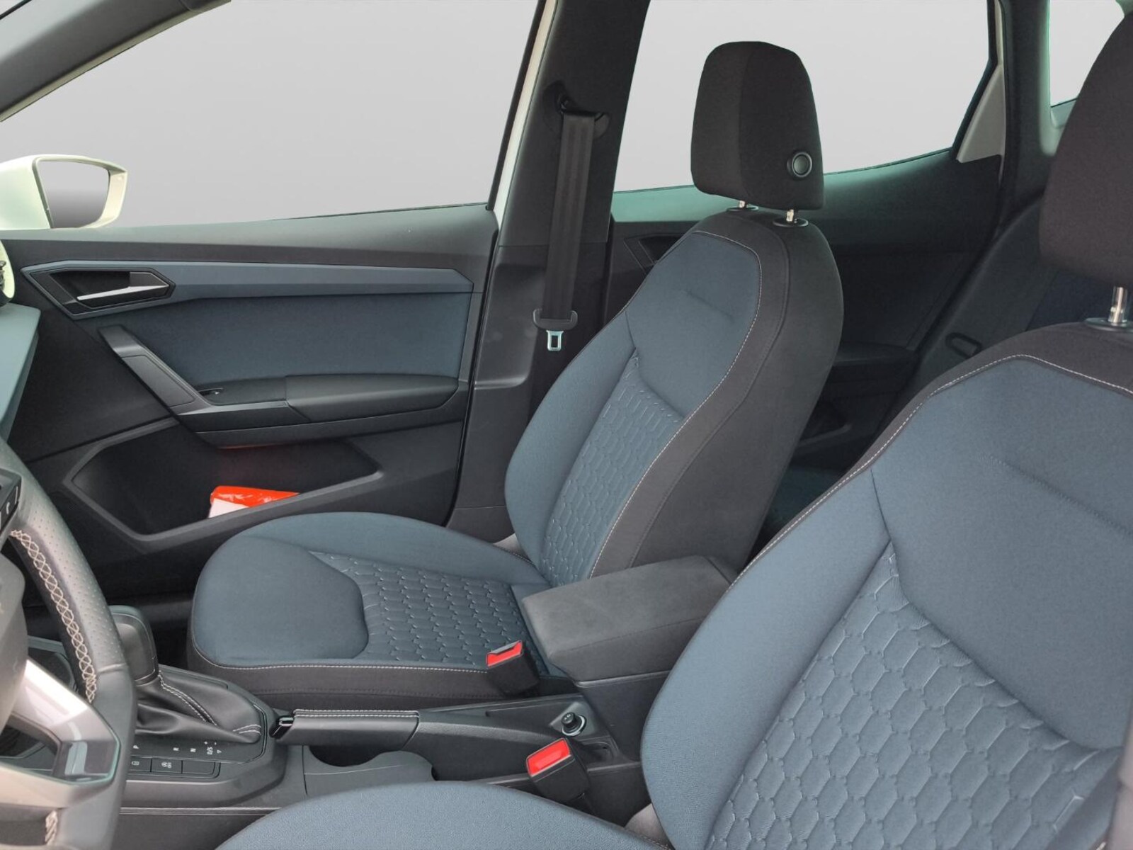SEAT Arona – Bild 12
