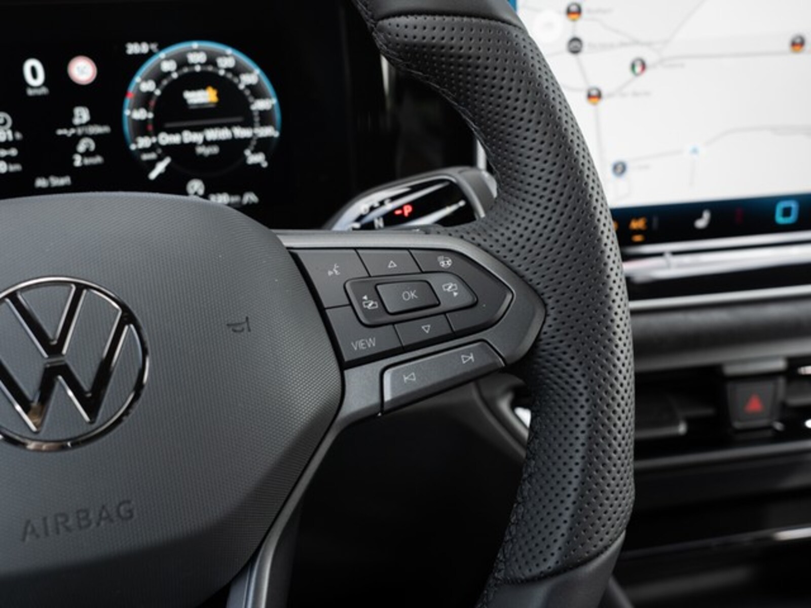 Volkswagen Tiguan – Bild 12