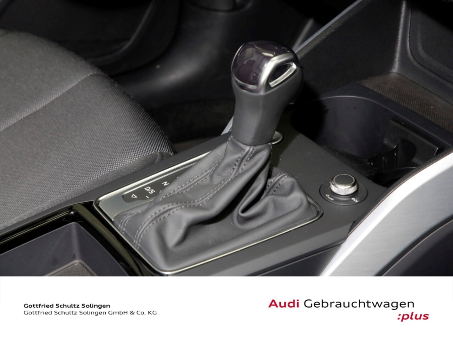 Bild über Audi Q2 advanced 35 TFSI S tronic - für weitere Informationen kontaktieren Sie den Audi Partner
