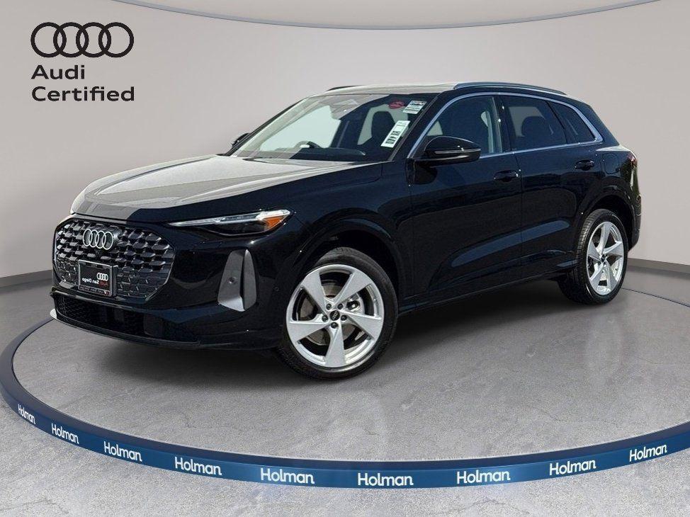 2025 Audi Q5 40 Premium Plus's photo