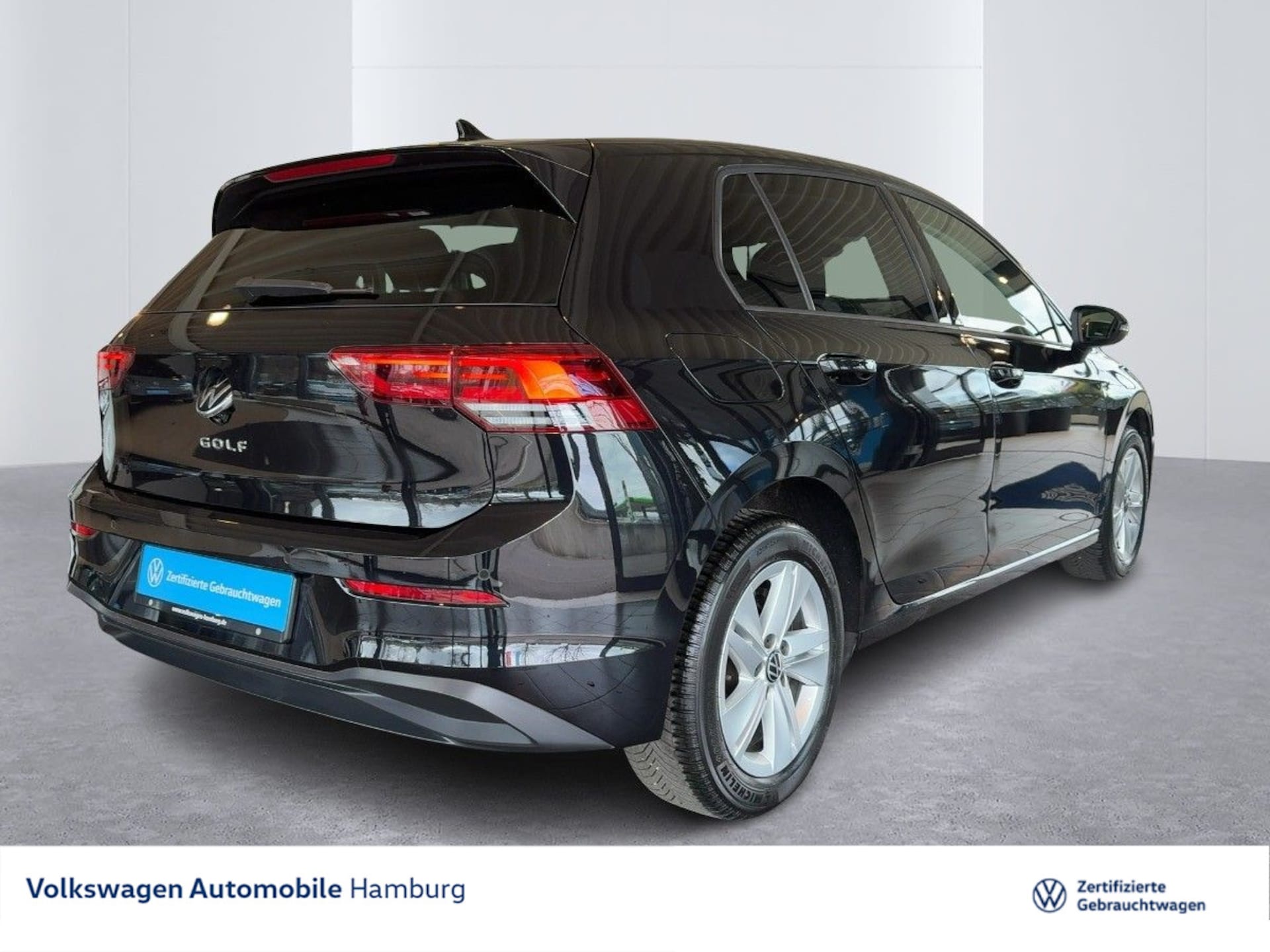 Volkswagen Golf Life