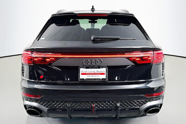 2026 Audi RS Q8 SUV performance