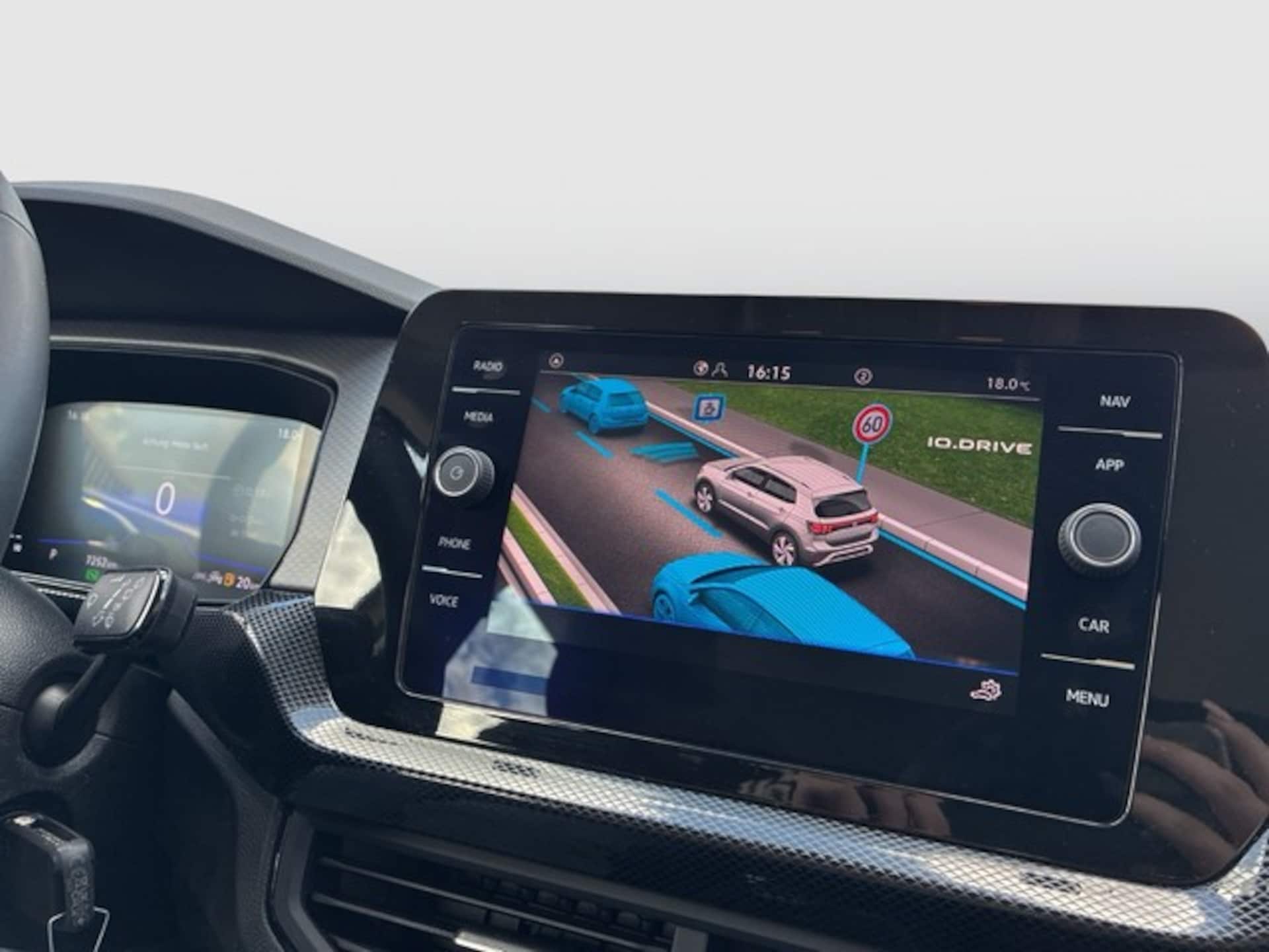 Volkswagen T-Cross Life
