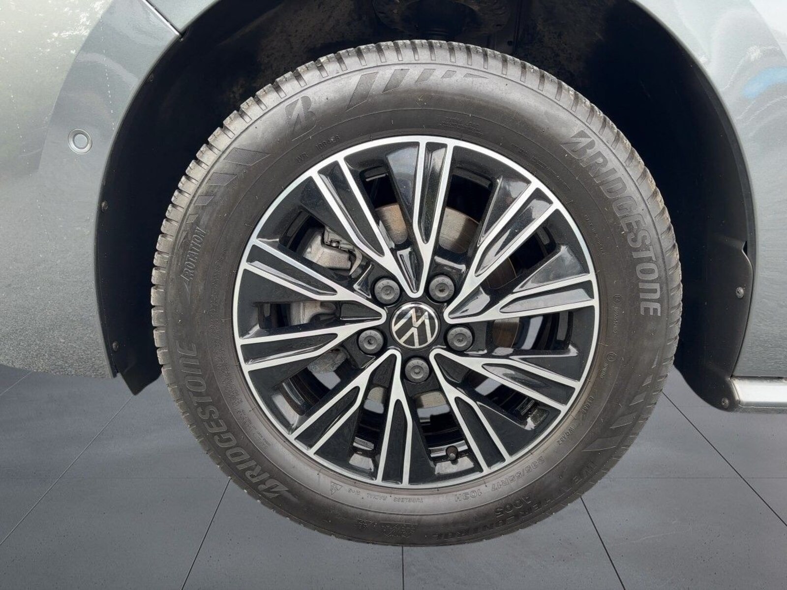 Volkswagen Multivan Langversion – Bild 12