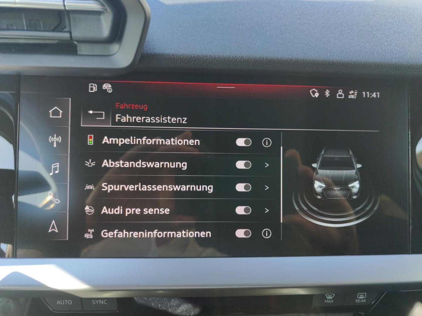 Bild über Audi A3 Sportback TFSI e advanced 40 TFSI e S tronic - für weitere Informationen kontaktieren Sie den Audi Partner