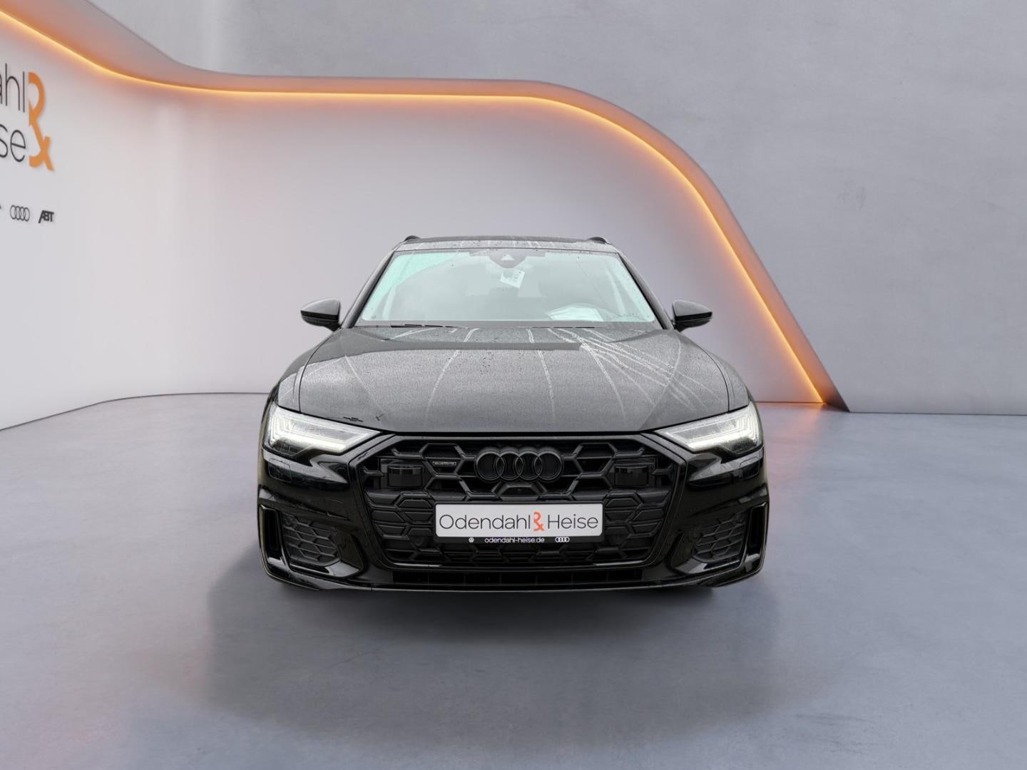 Bild über Audi A6 Avant TFSI e S line 55 TFSI e quattro S tronic - für weitere Informationen kontaktieren Sie den Audi Partner