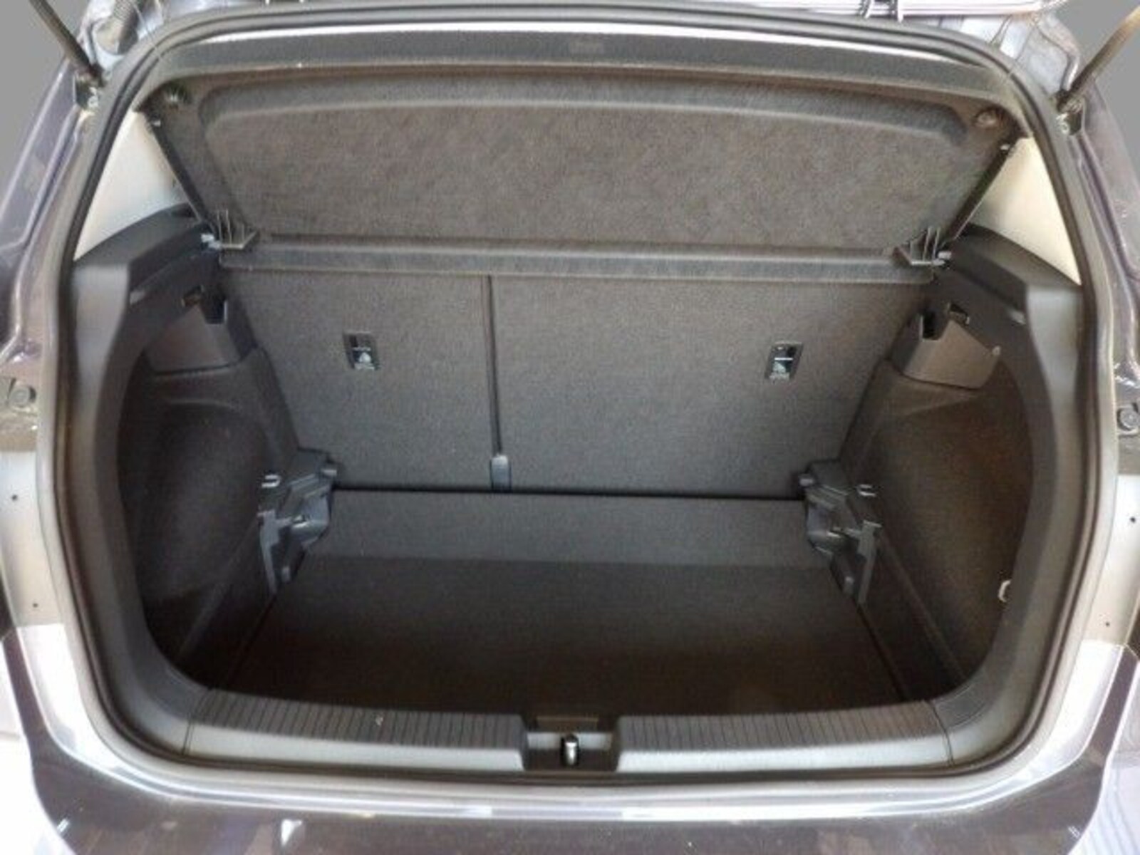 Volkswagen T-Cross – Bild 9