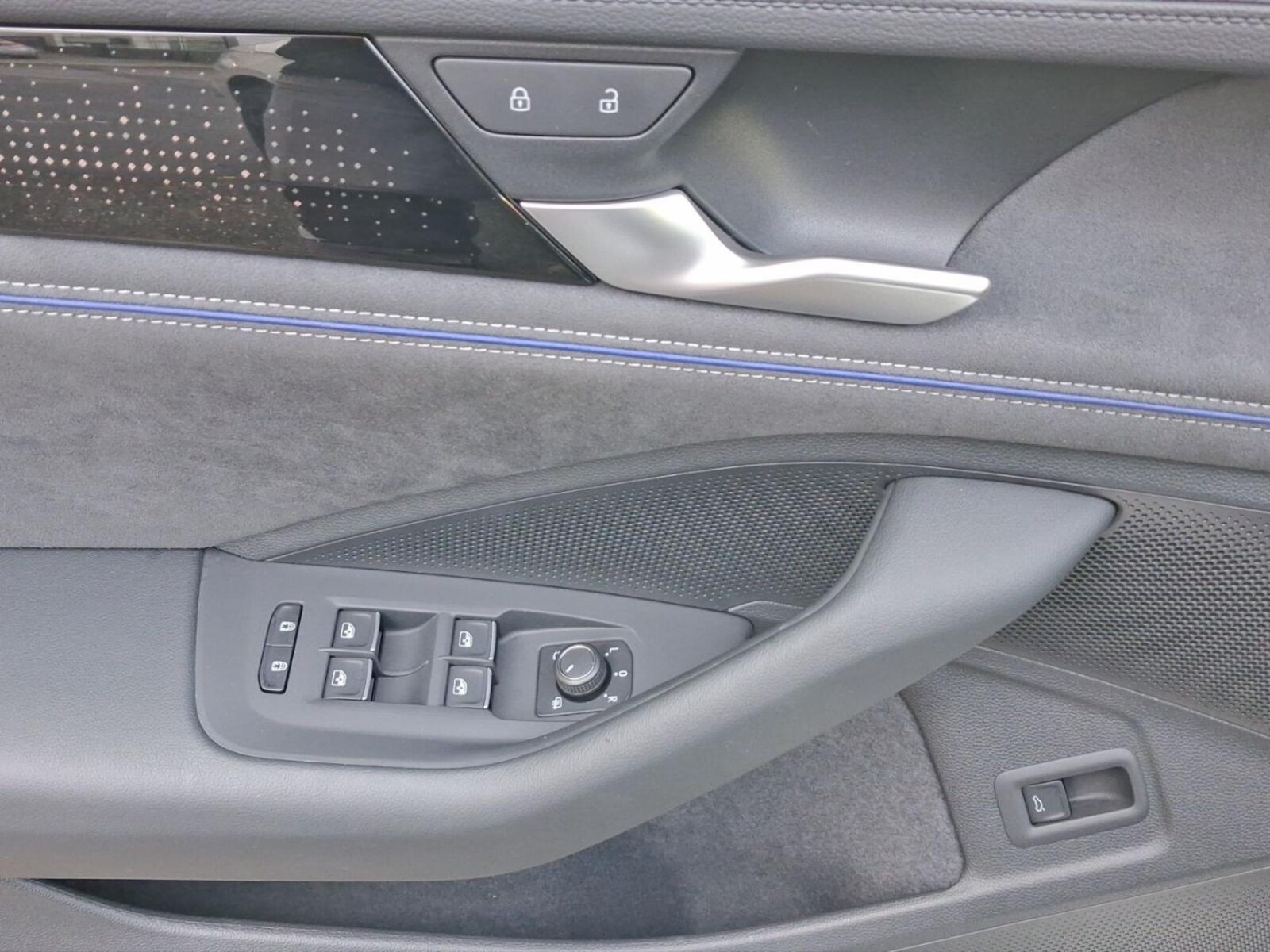 Volkswagen Passat – Bild 12