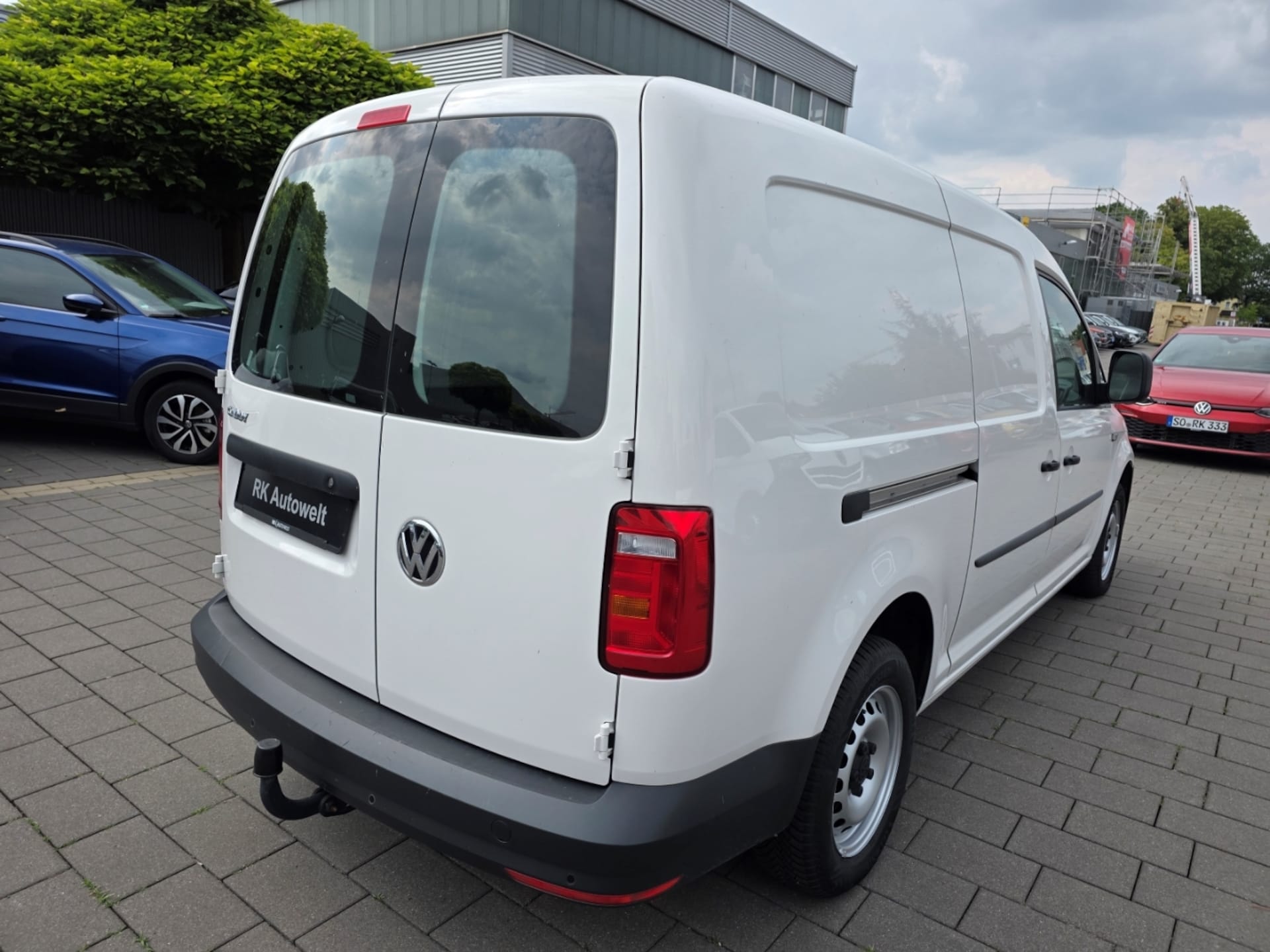 Volkswagen Caddy Maxi Kasten Basis-Modell