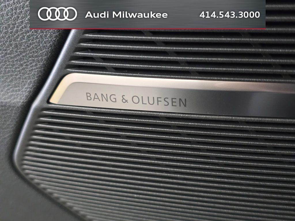 2026 Audi Q7 Premium Plus - Photo 17