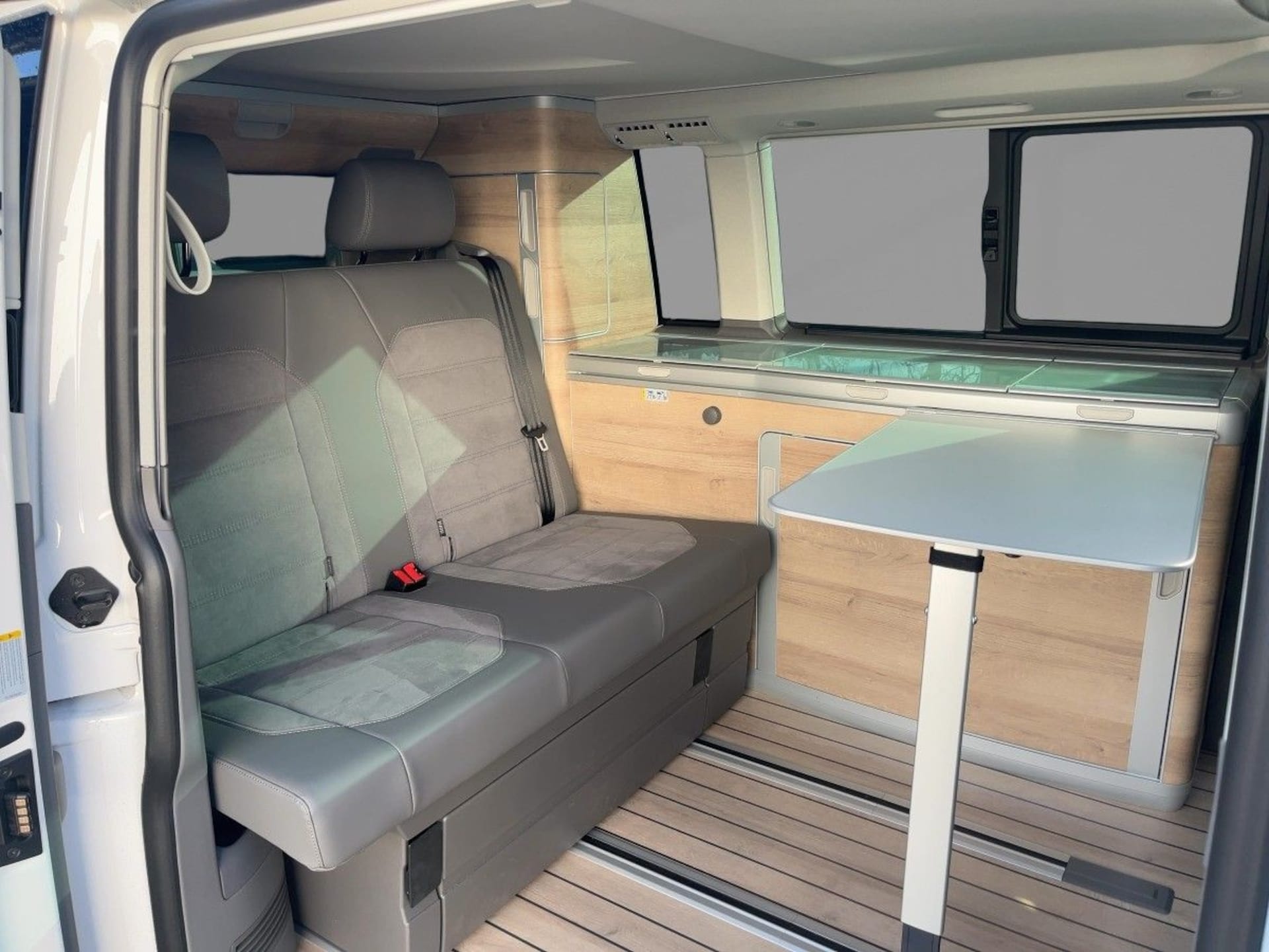 Volkswagen T6.1 California Ocean