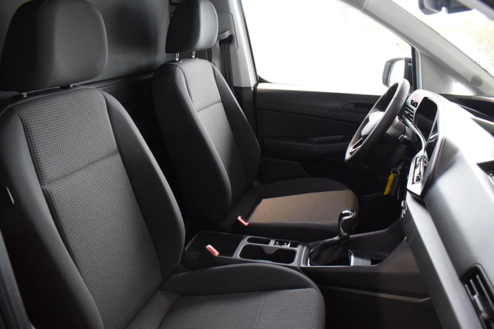 Volkswagen Caddy Cargo – Bild 8