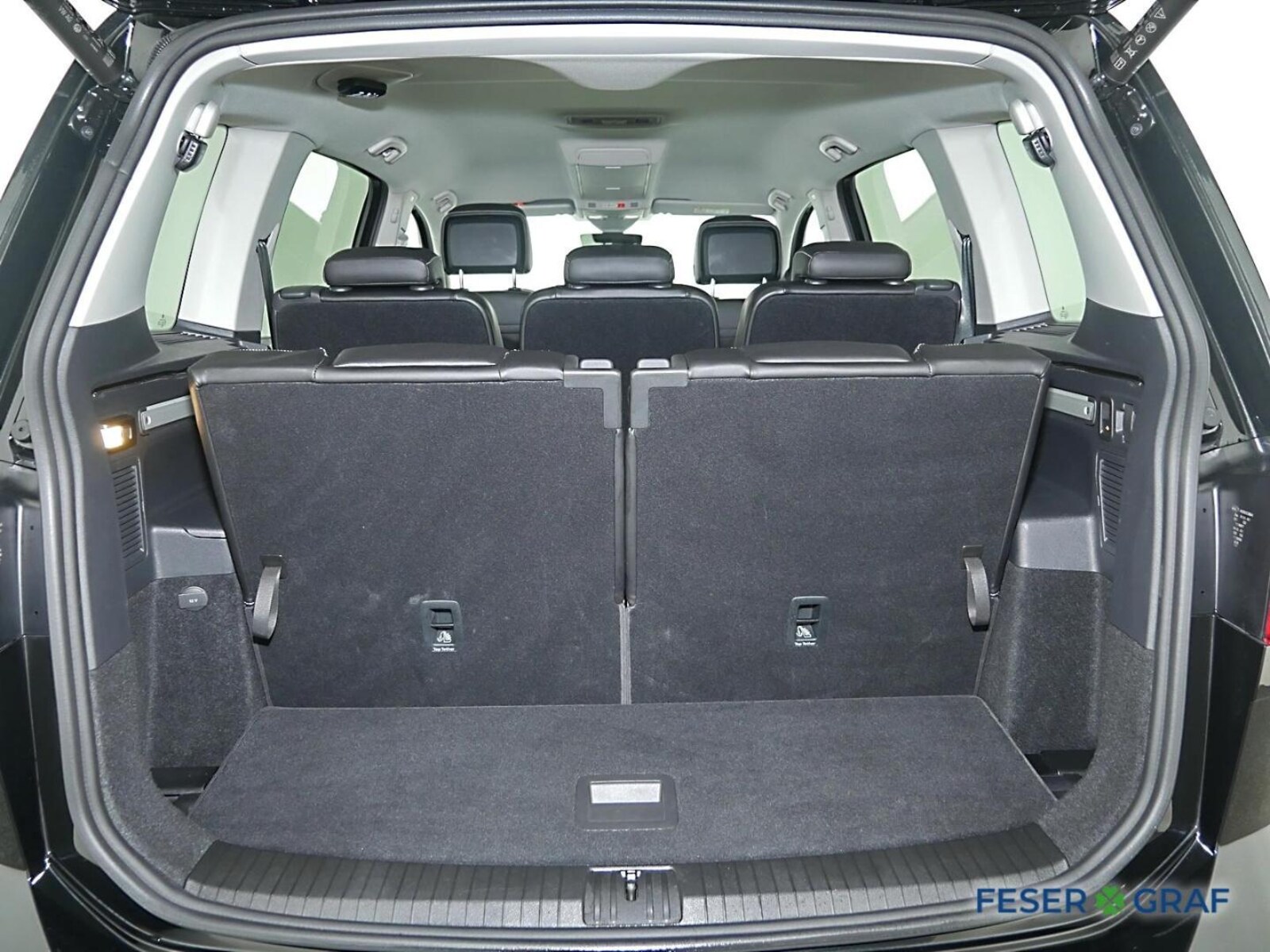 Volkswagen Touran – Bild 9