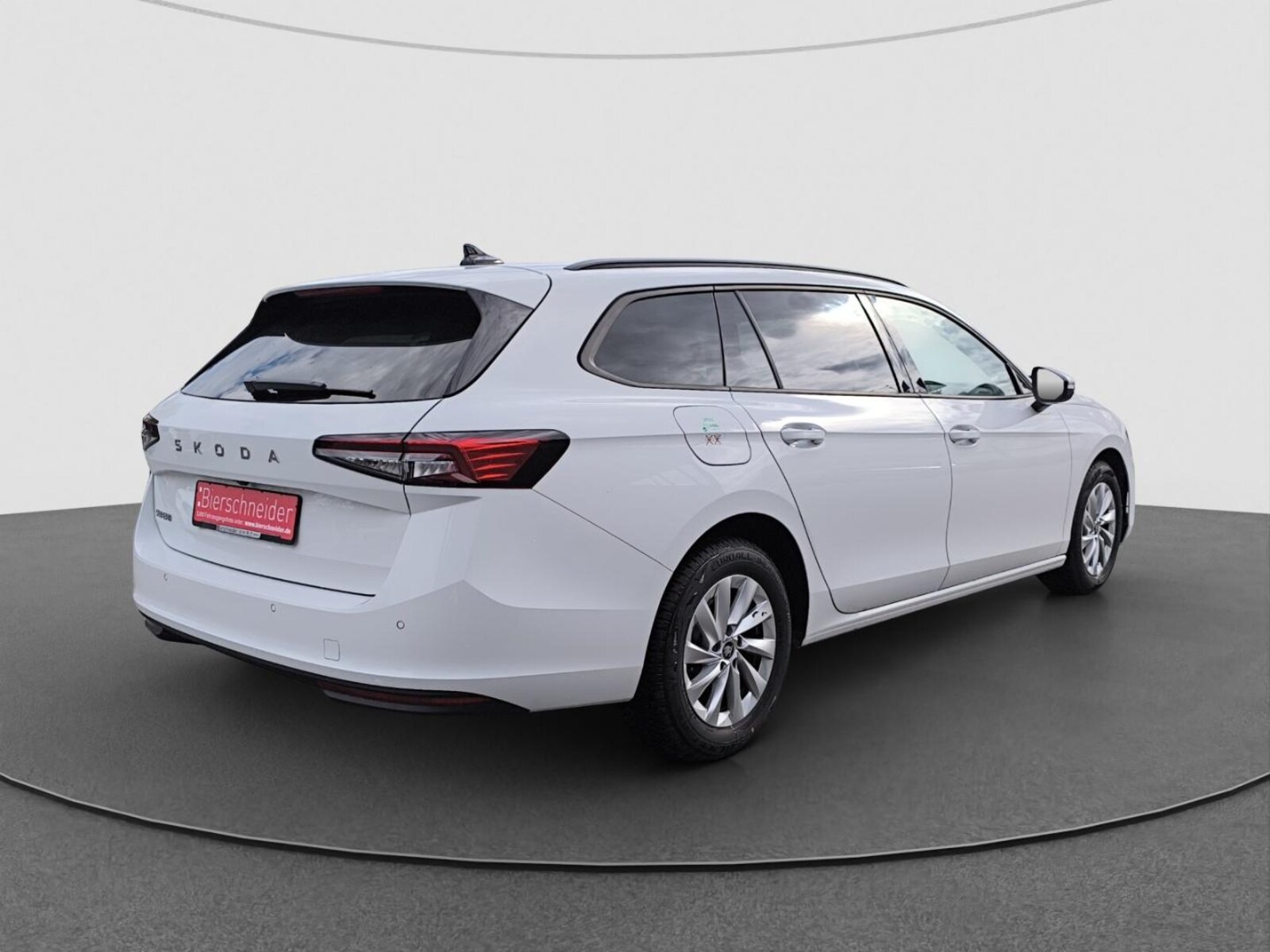 Škoda Superb Combi – Bild 9