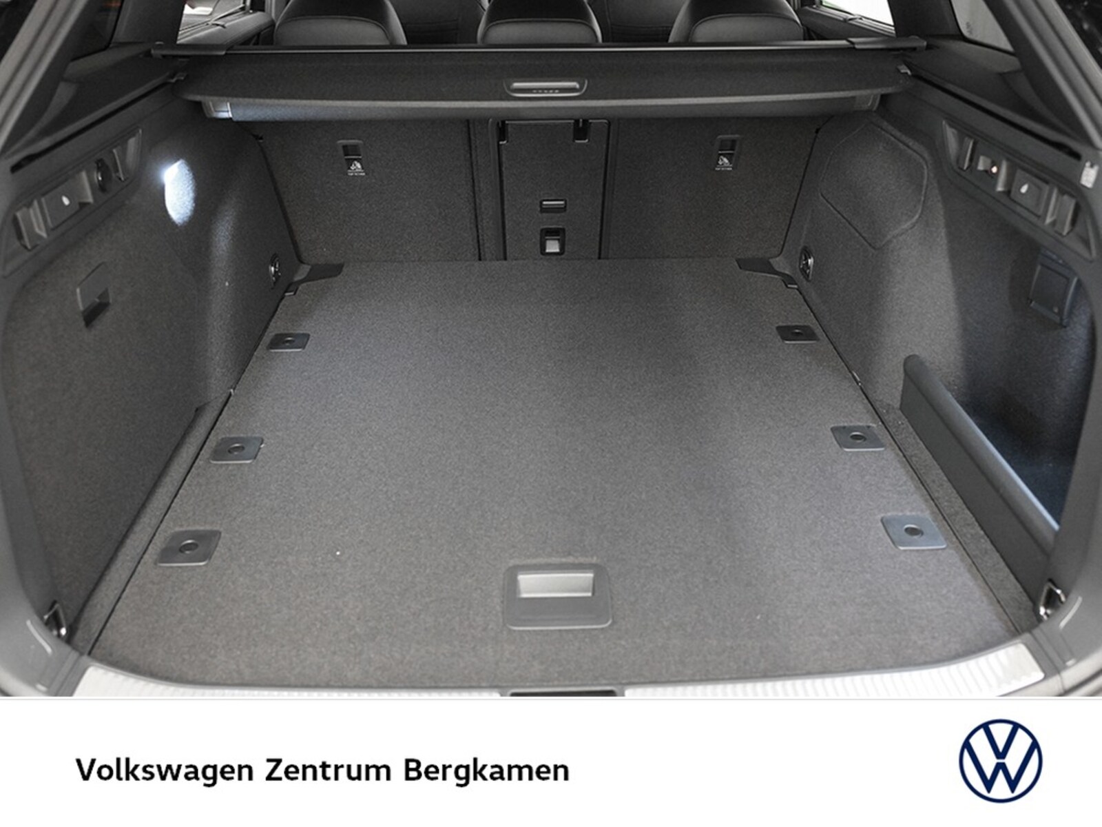 Volkswagen Passat – Bild 8