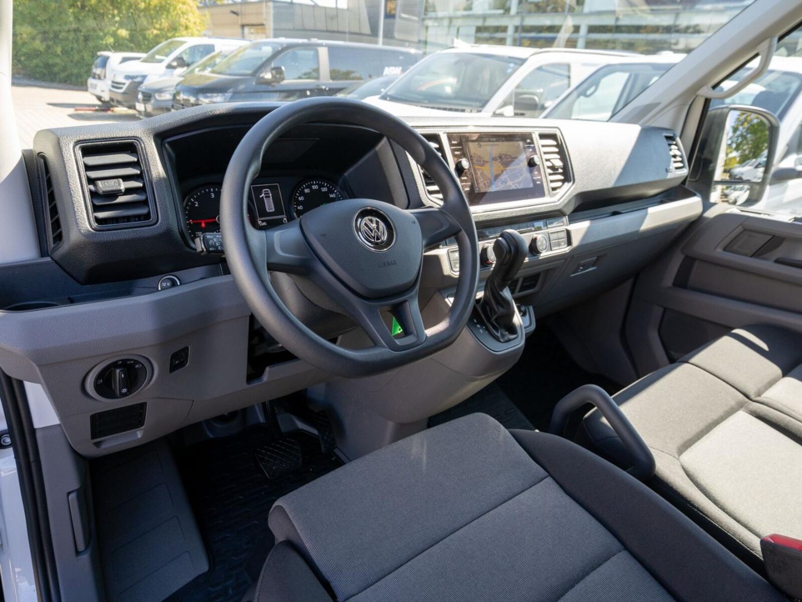 Volkswagen Crafter Kasten langer Radstand – Bild 11
