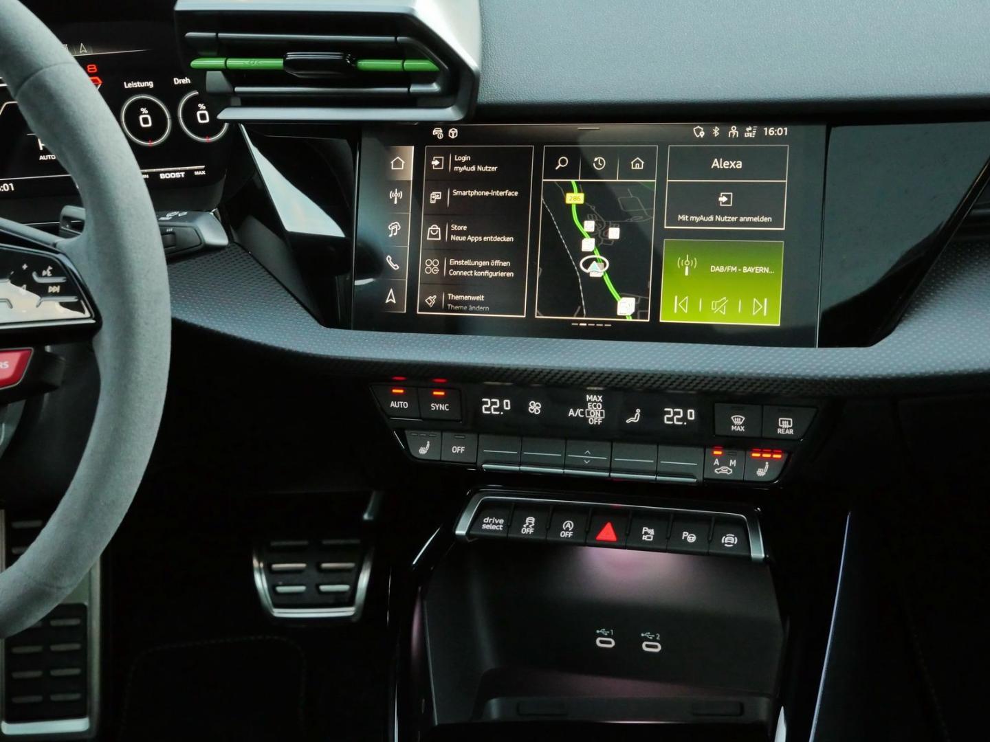 Image about Audi RS 3 Limousine TFSI quattro S tronic