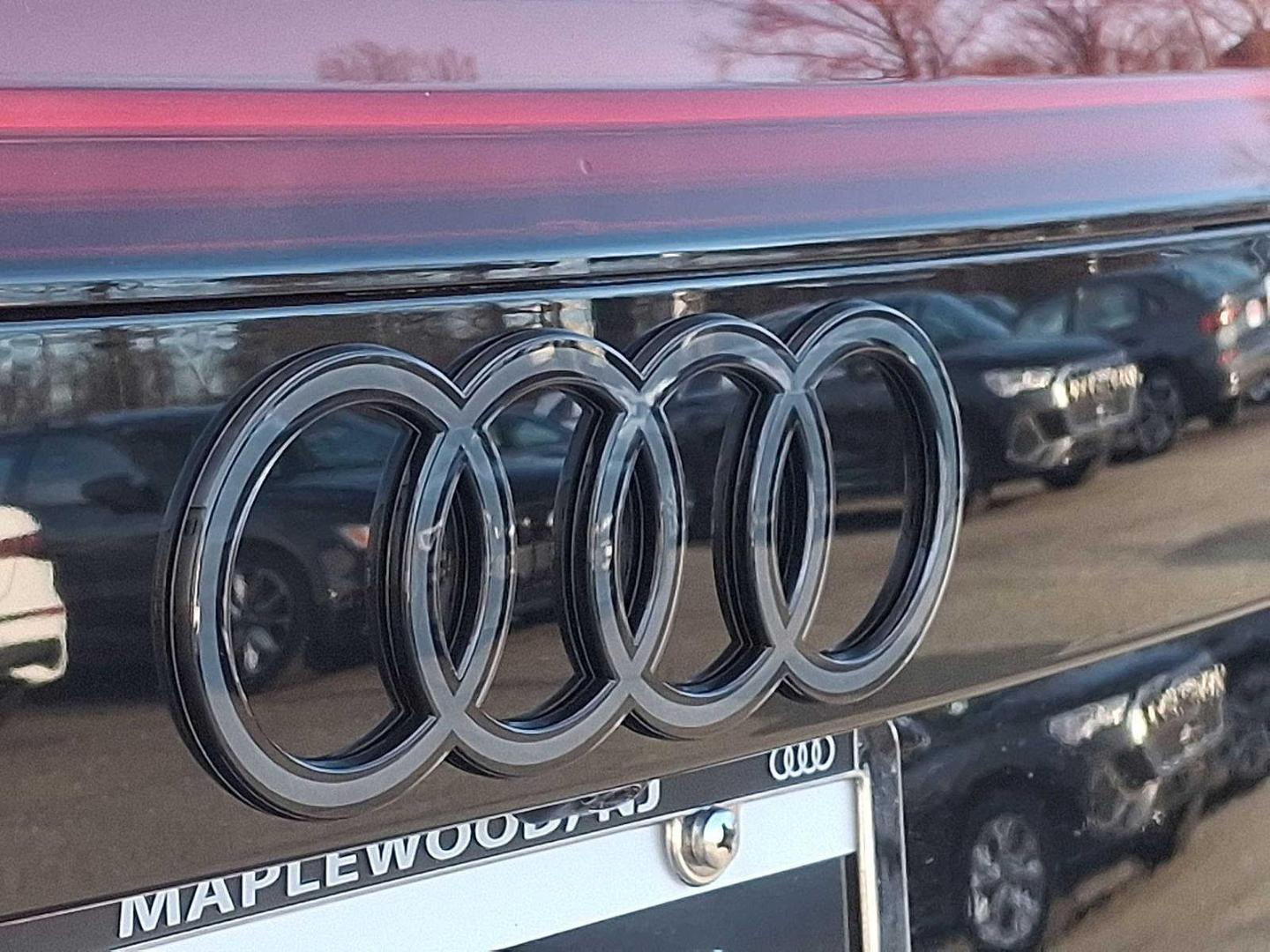 2026 Audi SQ8 Prestige - Photo 17