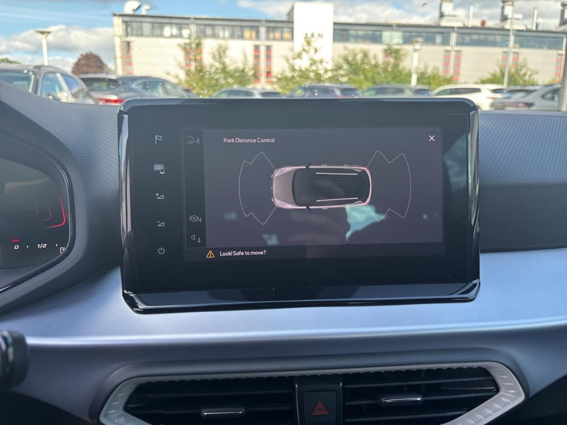 SEAT Arona FR