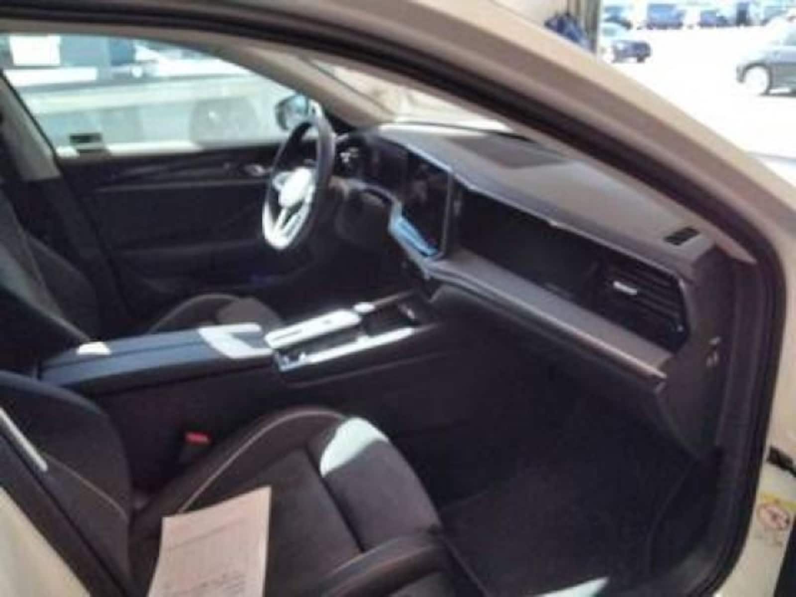 Volkswagen Passat – Bild 4