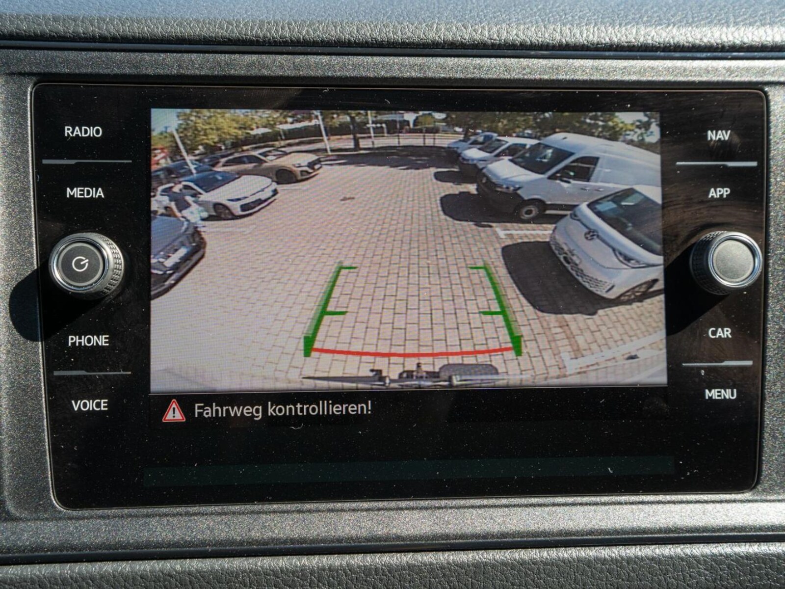 Volkswagen Crafter Kasten langer Radstand – Bild 19