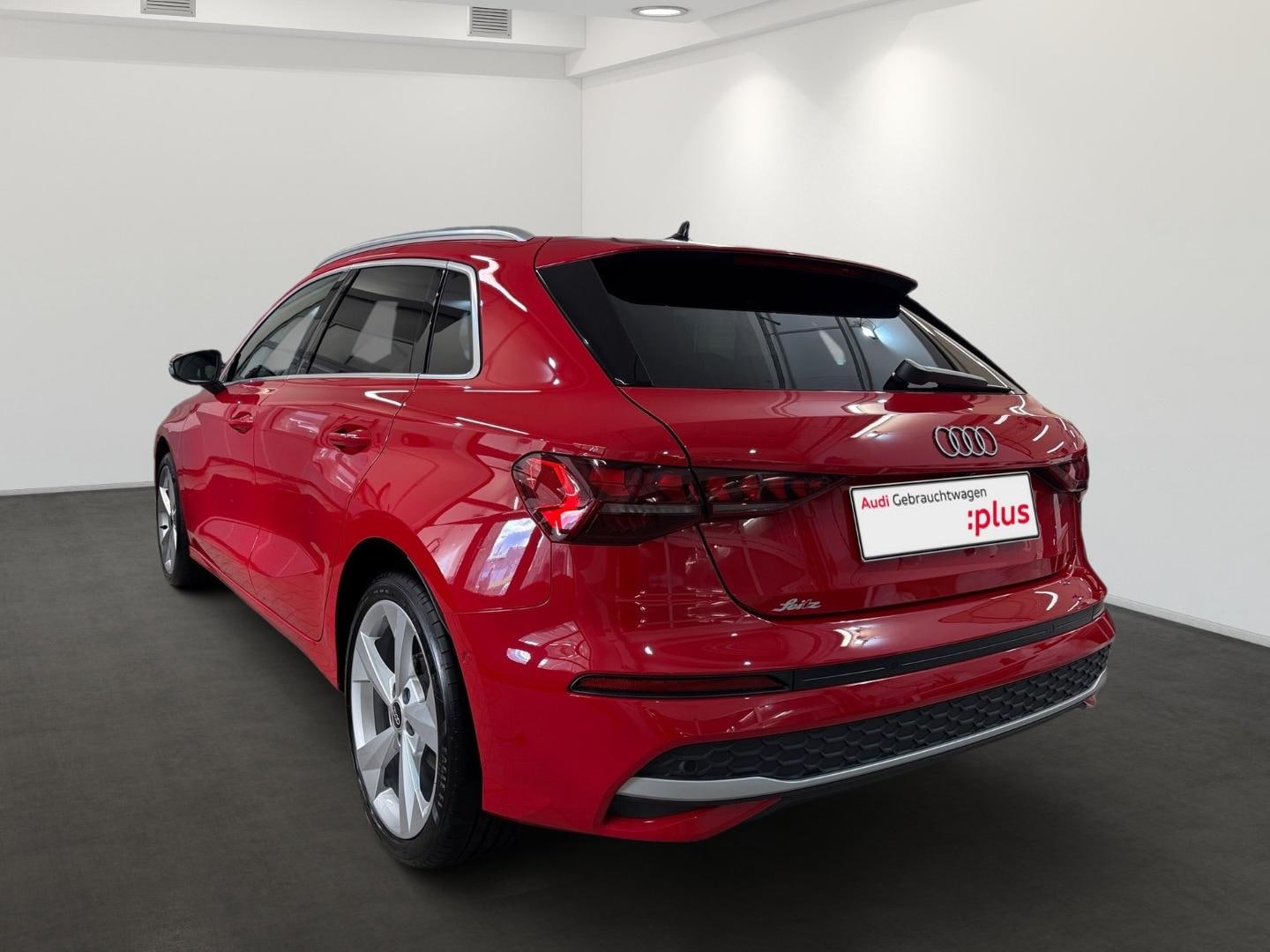 Bild über Audi A3 Sportback TDI S tronic - für weitere Informationen kontaktieren Sie den Audi Partner