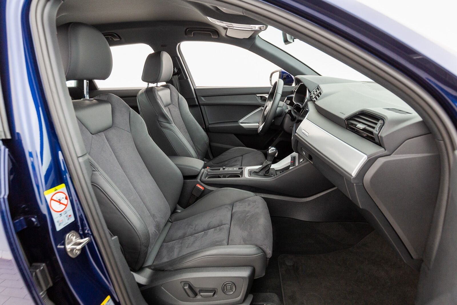 Image about Audi Q3 advanced 35 TDI S tronic