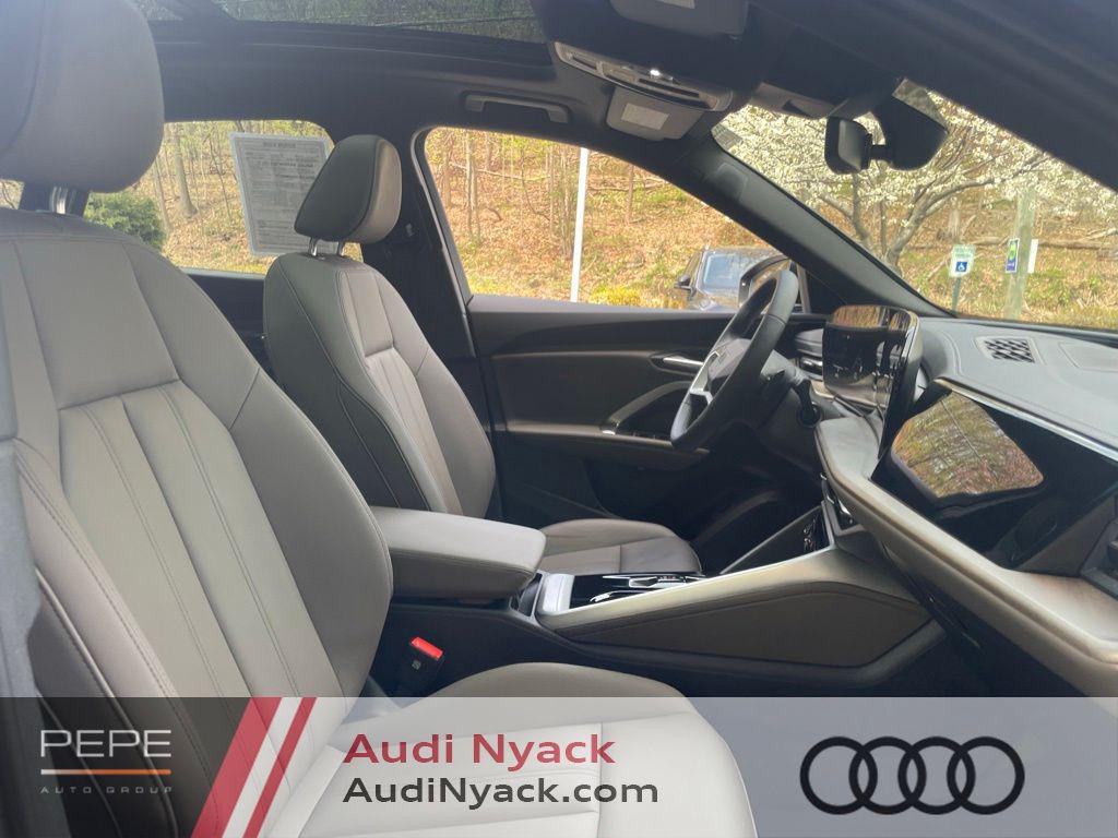 2025 Audi Q5 Premium Plus - Photo 18
