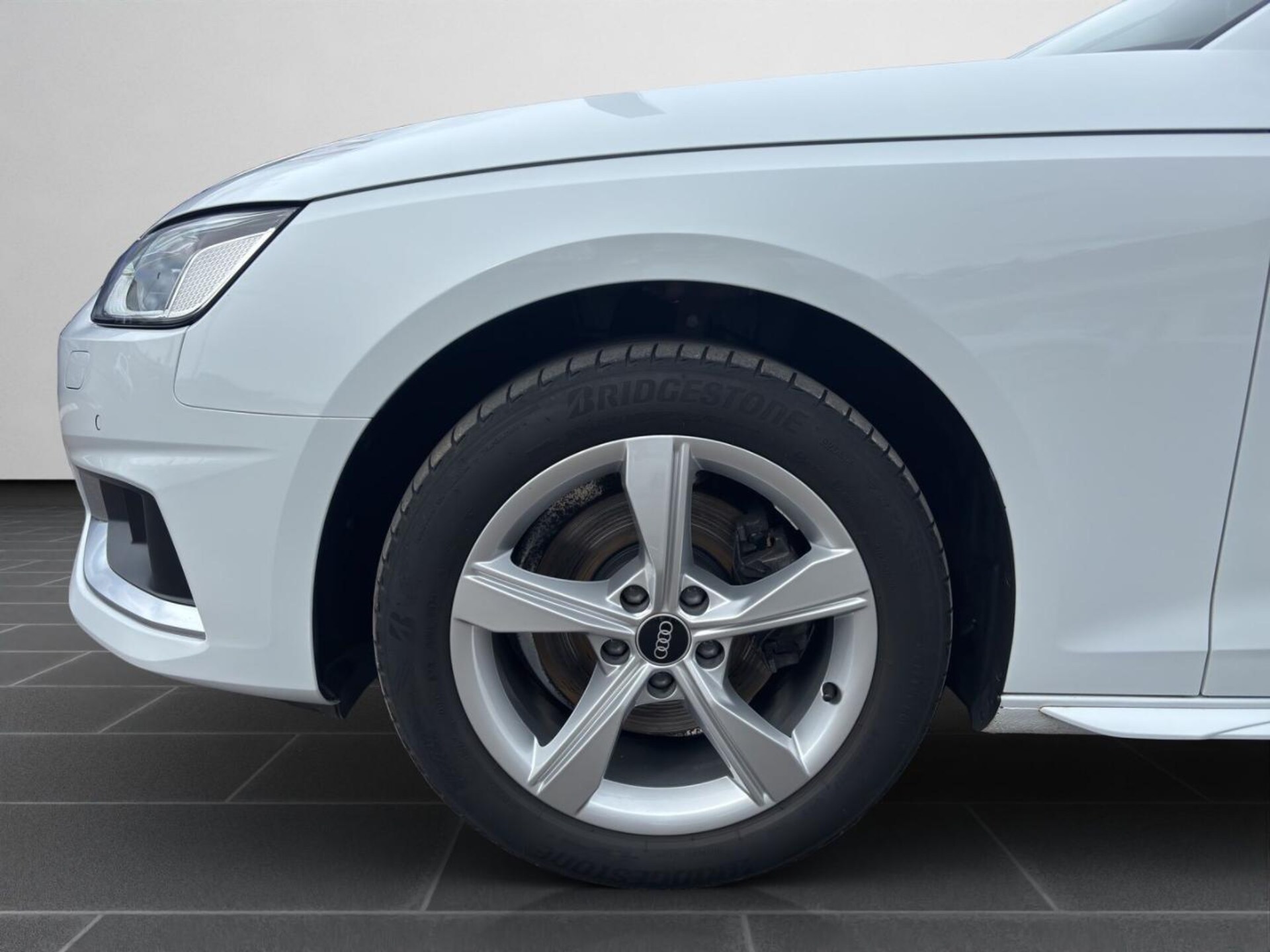 Audi A4 Avant Advanced