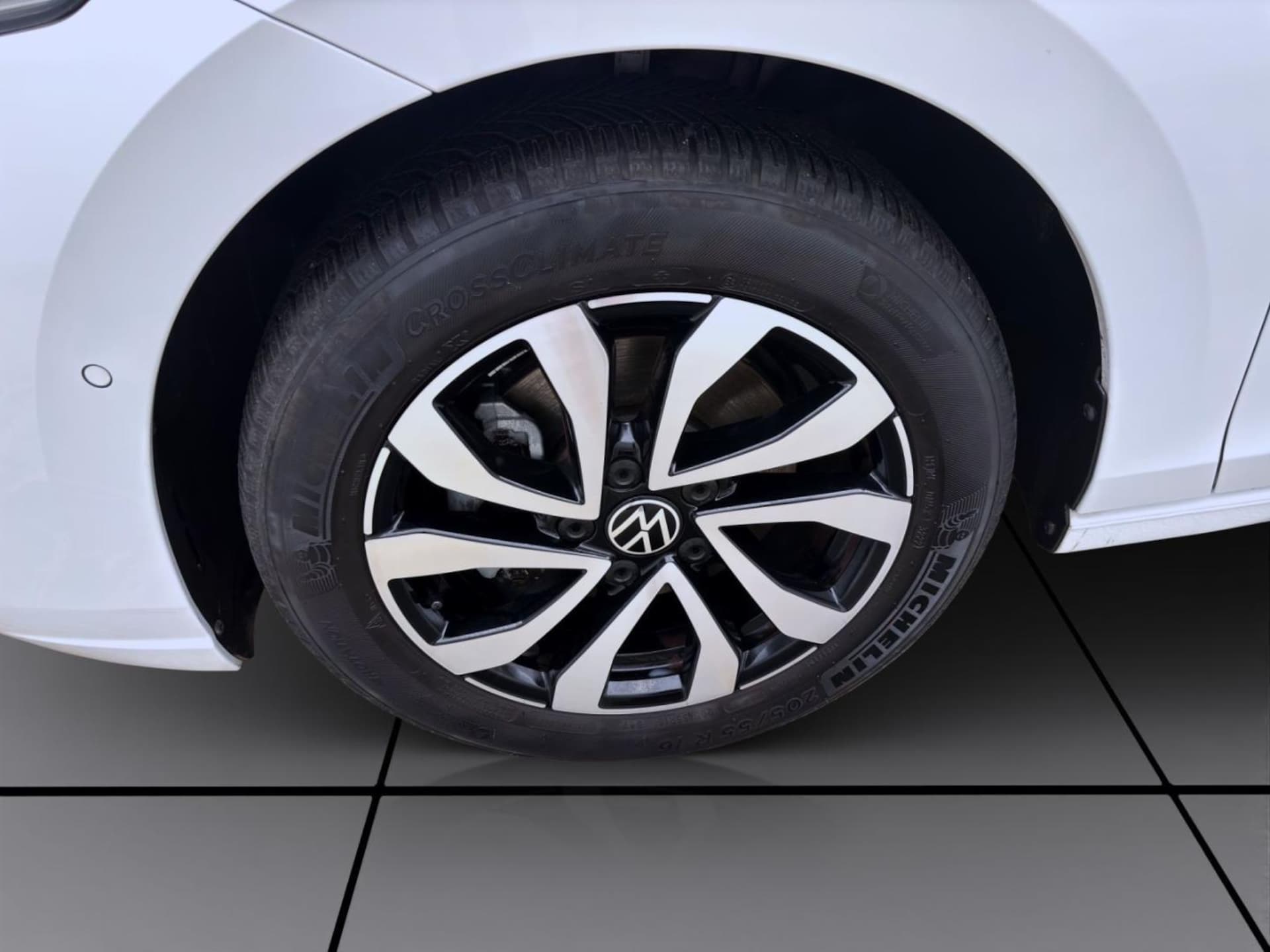 Volkswagen Golf Active