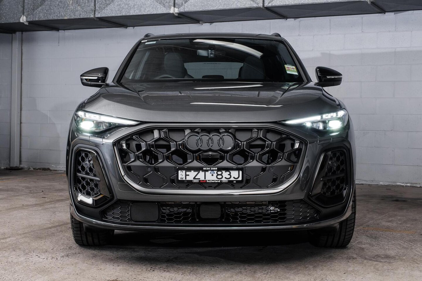 Image about Audi Q5 SUV e-hybrid quattro S tronic