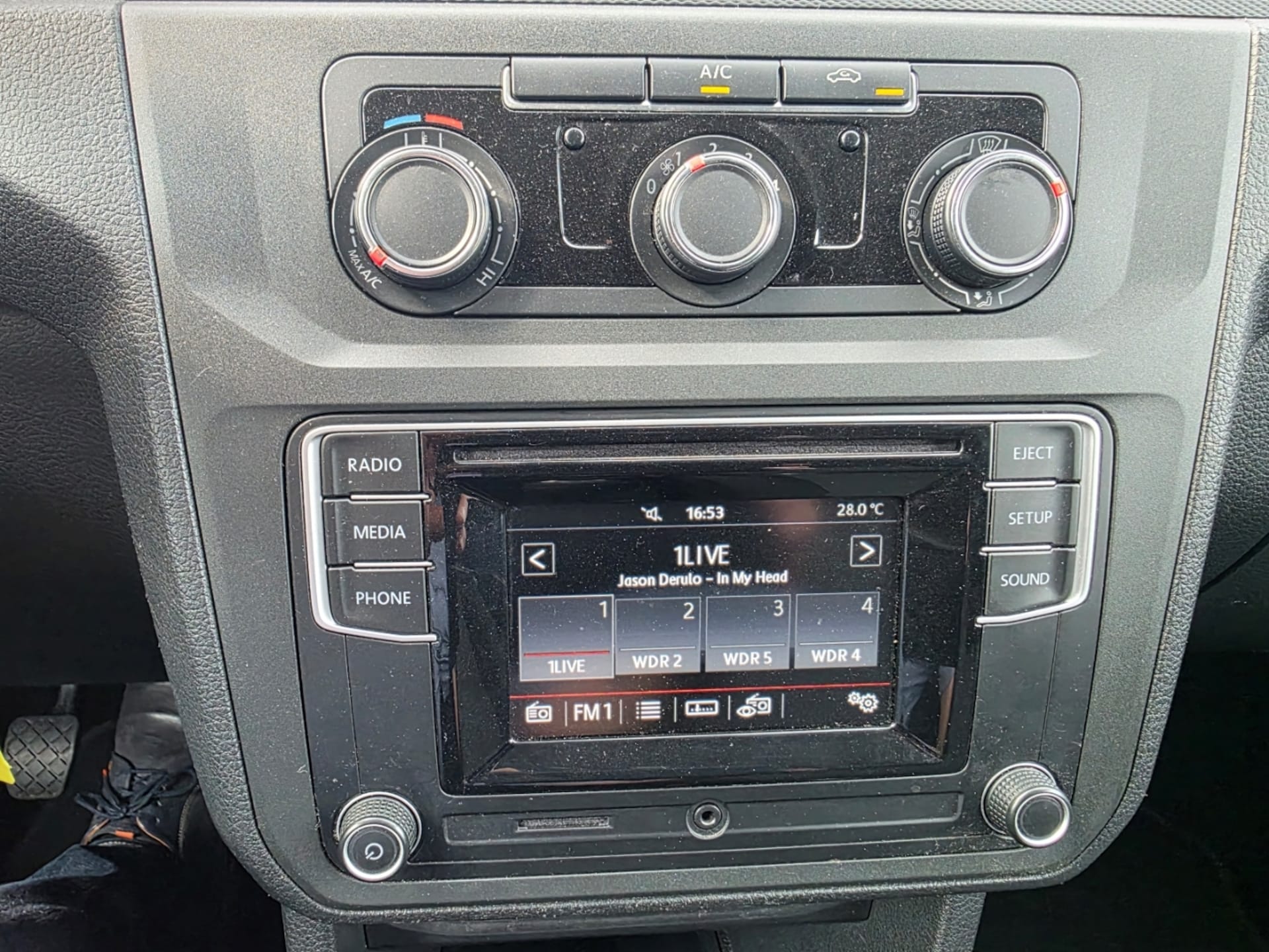 Volkswagen Caddy Maxi Kasten Basis-Modell