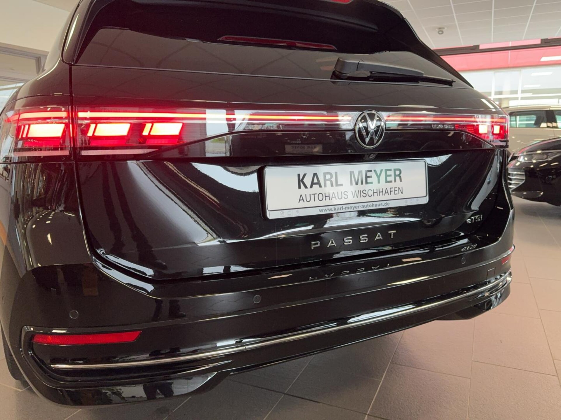 Volkswagen Passat Elegance